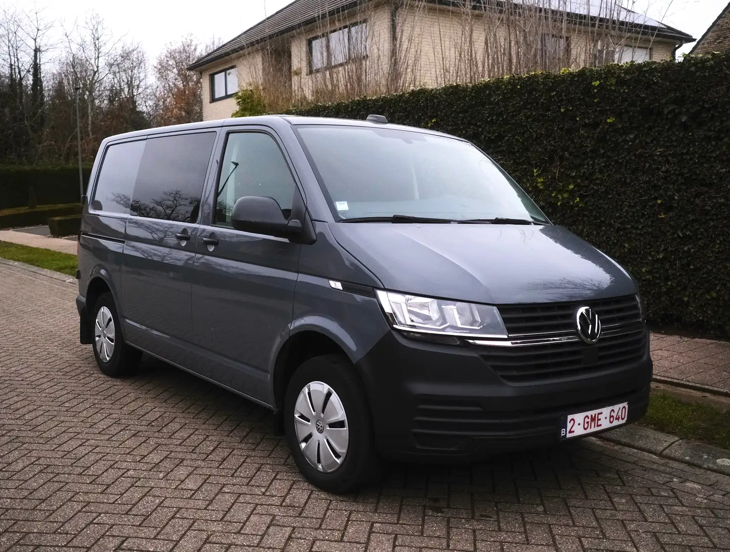 Volkswagen T6.1 Transporter Transporter T6.1 Kurz / CARPLAY / ZIJRUIT Grijs - 2