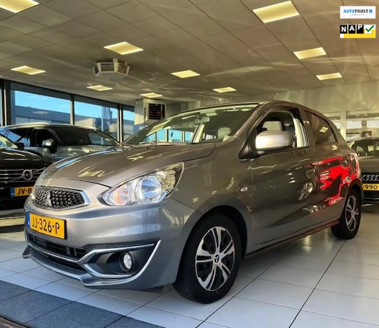 Mitsubishi Space Star 1.0 Cool+/2e Eigenaar/NAP/Airco/Navigatie/Bluetoot Grijs - 1