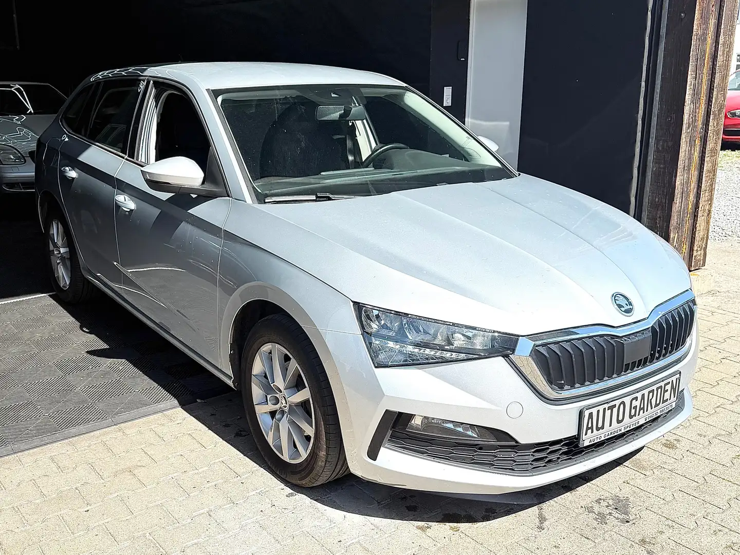 Skoda Scala Ambition / 1. Hand / MwSt ausweisbar Grigio - 1