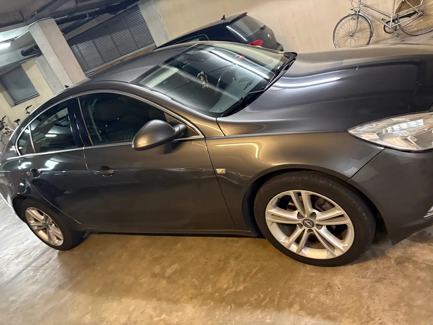Opel Insignia Insignia 2.0 CDTIEdition Grijs - 2