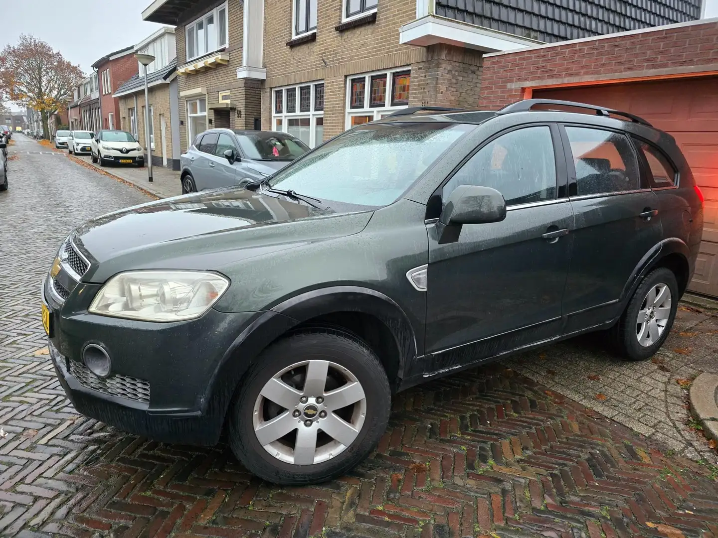Chevrolet Captiva 2.4i Class 7 persoons Verde - 2