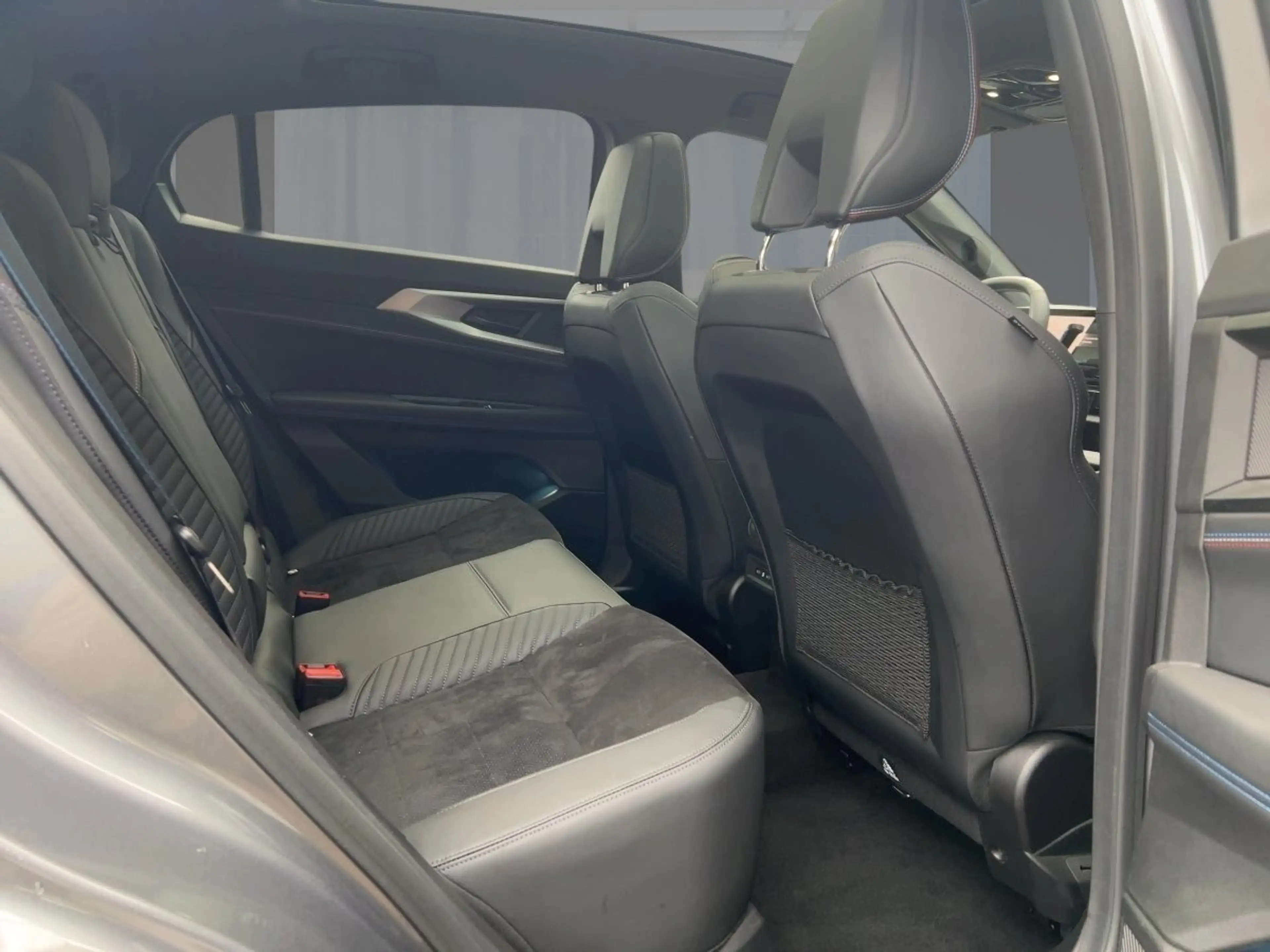 Renault Rafale Esprit Alpine Full Hybrid E-Tech 200 SHZ BT — photo 9