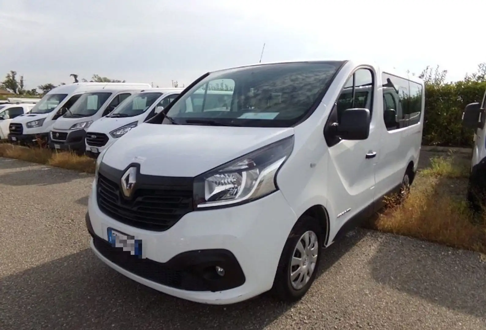 Renault Trafic T27 1.6 dCi 120CV S&S PC-TN 6 POSTI N1 Weiß - 1