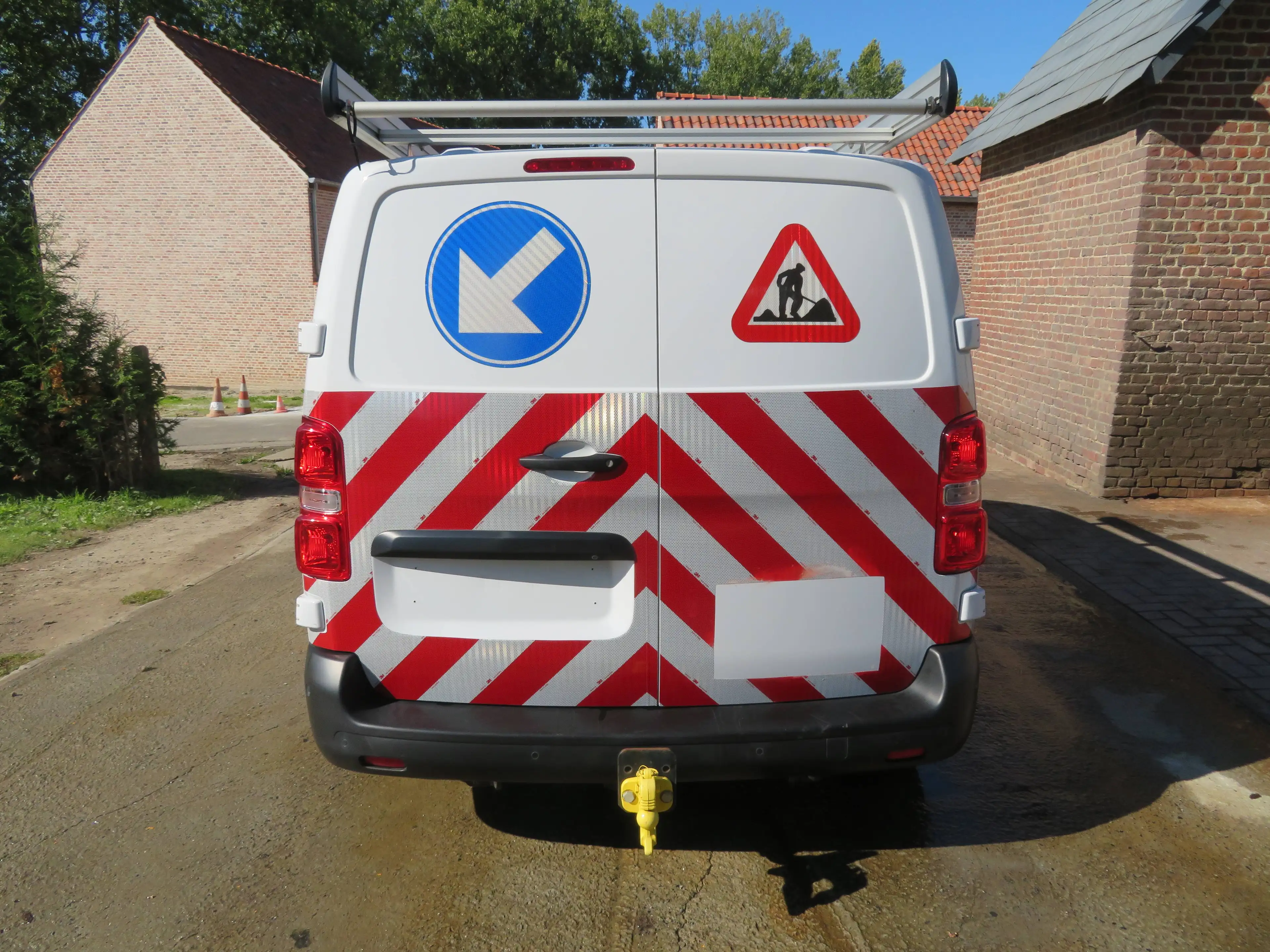 Peugeot Expert 2.0 BlueHDI - Dakdrager & ingericht - L2 — photo 6