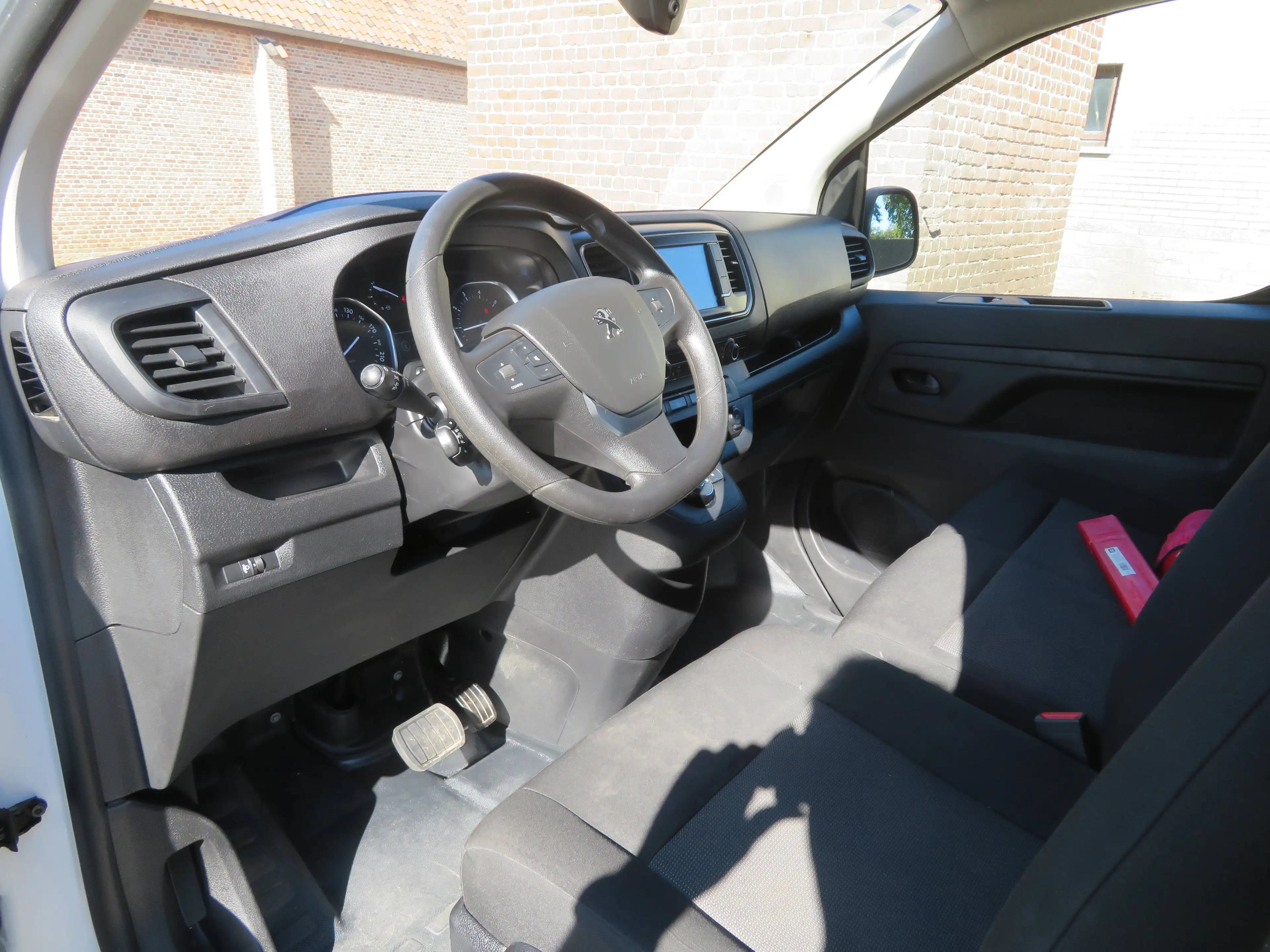 Peugeot Expert 2.0 BlueHDI - Dakdrager & ingericht - L2 — photo 12