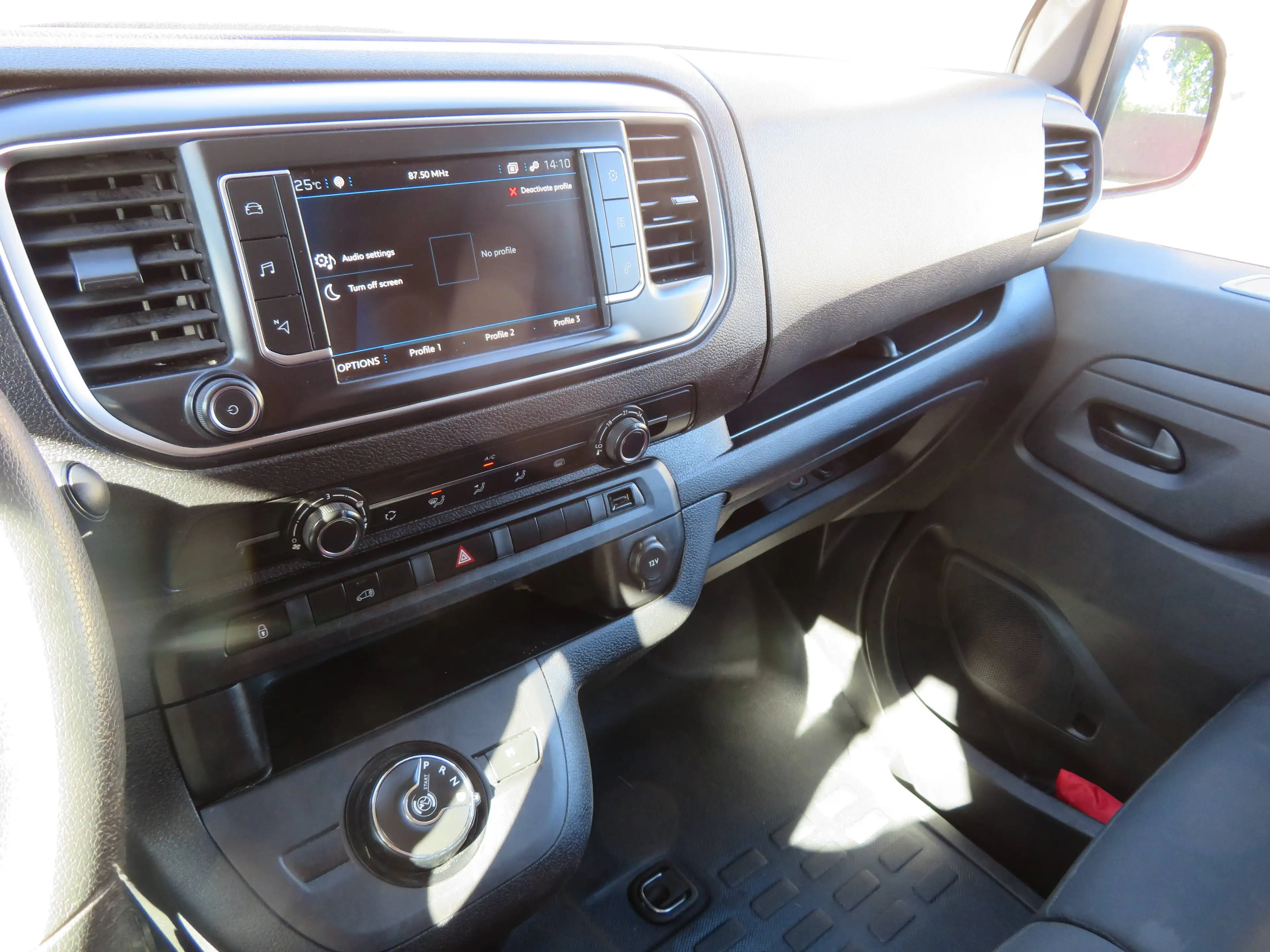 Peugeot Expert 2.0 BlueHDI - Dakdrager & ingericht - L2 — photo 13