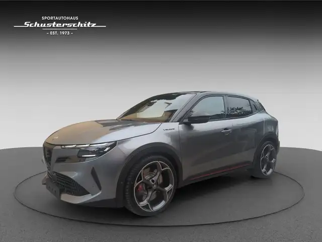 Alfa Romeo Junior JUNIOR ELETTRICA 280PS VELOCE SABELT 20