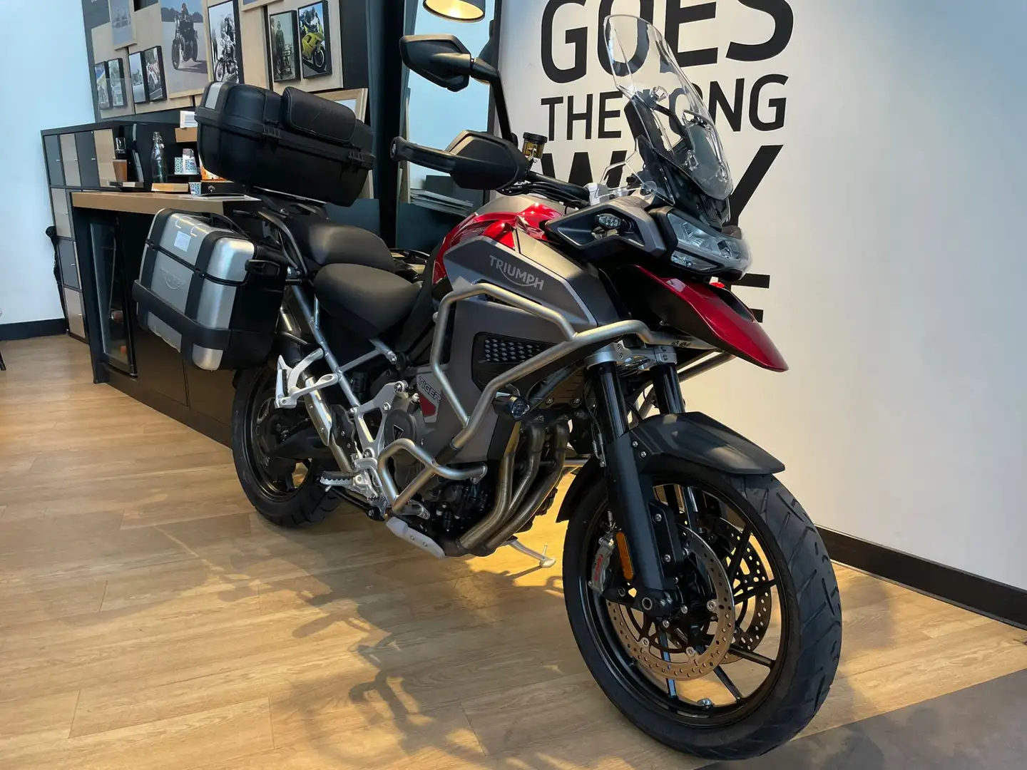 Triumph Tiger 1200 Rouge - 1