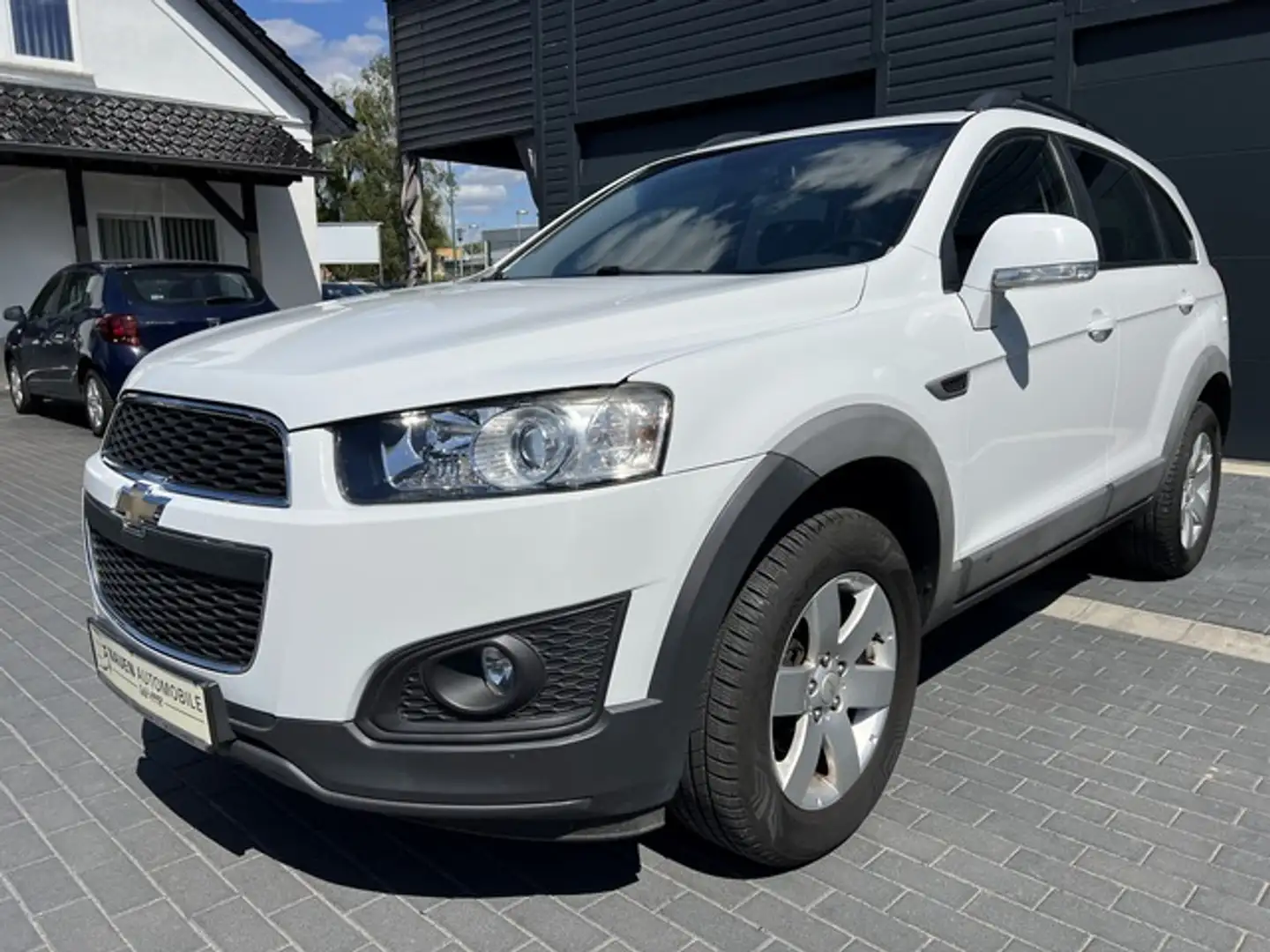 Chevrolet Captiva 2.2 D LT 2WD+7-Sitze+Allwetter+TÜV+DAB+ Blanc - 1