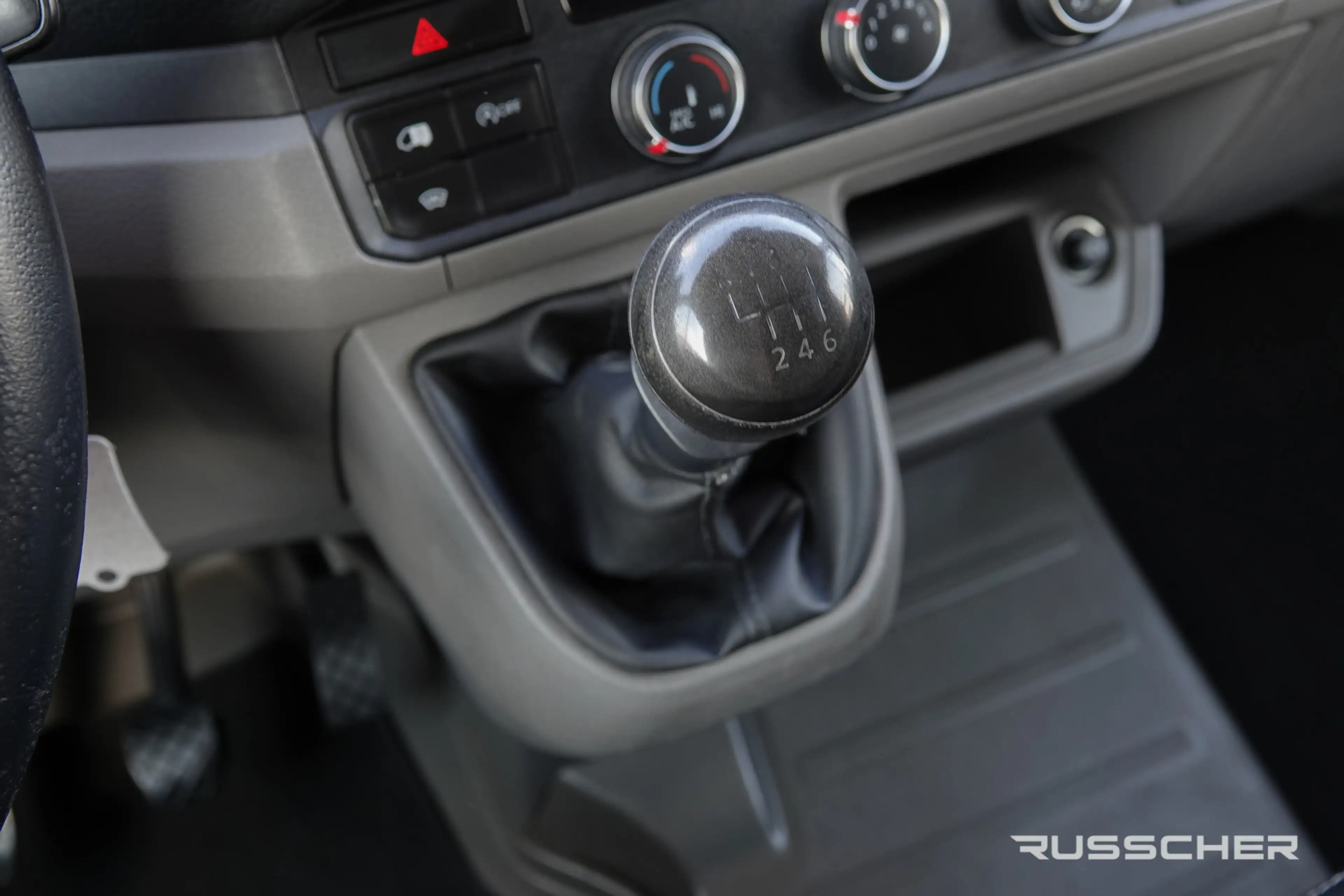 Volkswagen Crafter L3H2 | 2.0Tdi 140Pk | Stoel-Bank | Achteruitrijcam — photo 9