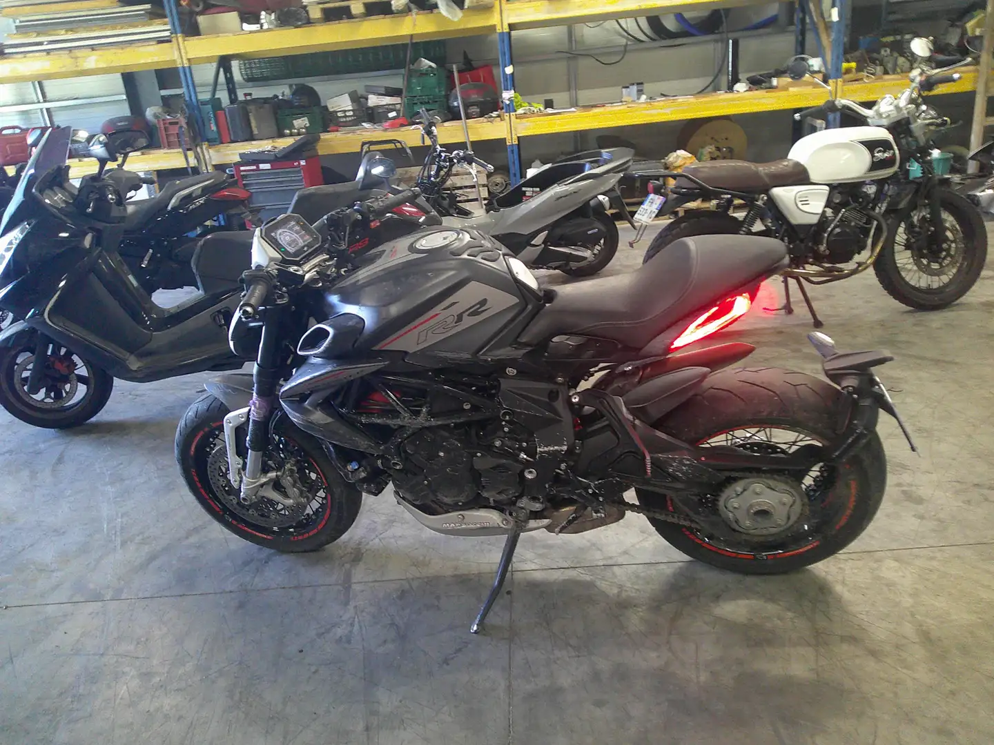 MV Agusta Dragster - 1