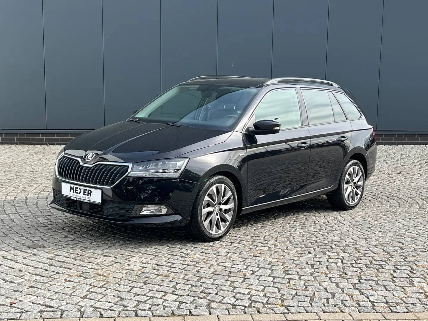 Skoda Fabia Combi Clever Best of 1.0 TSI *Bi-LED, Panorama, 1 Schwarz - 2