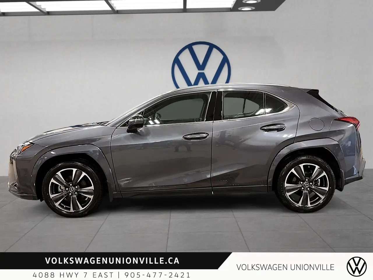 Lexus UX снимка Lexus UX