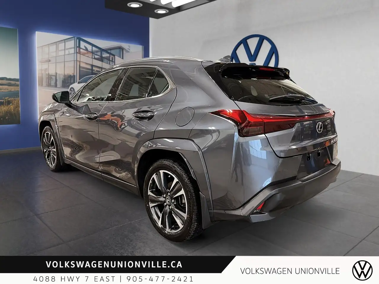 Lexus UX снимка Lexus UX