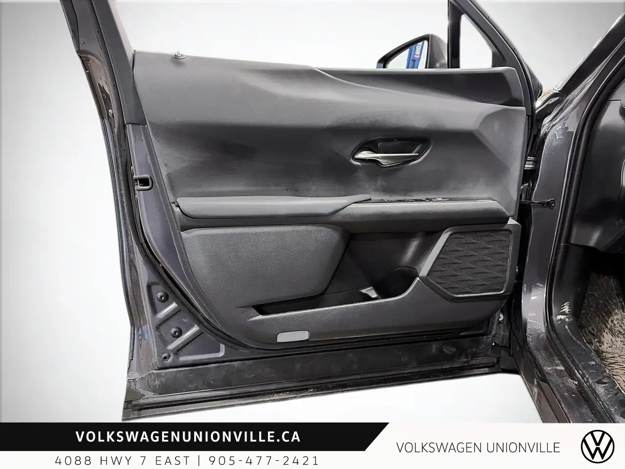 Lexus UX снимка Lexus UX