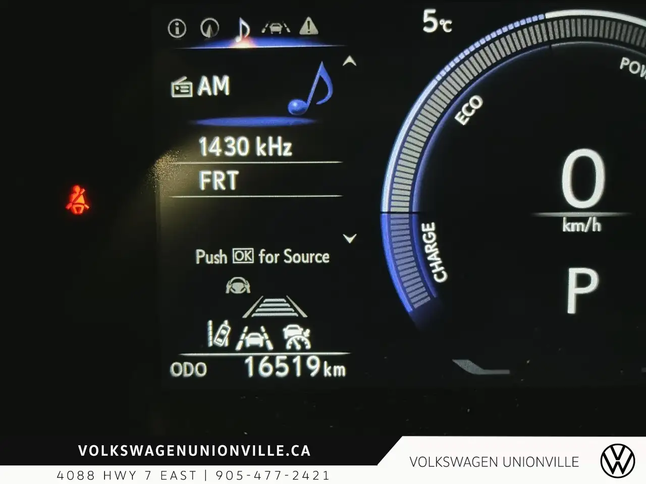 Lexus UX снимка Lexus UX