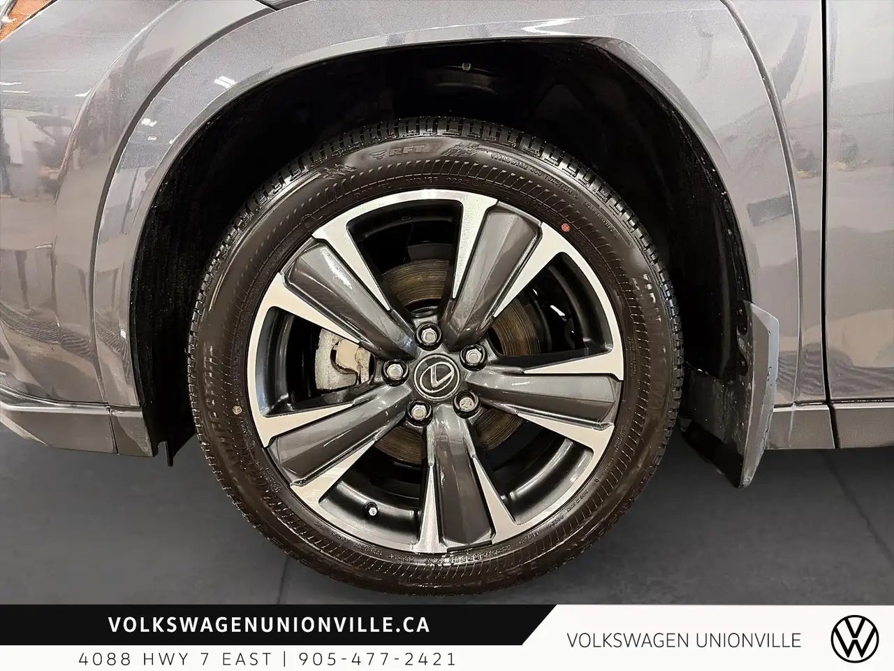 Lexus UX снимка Lexus UX