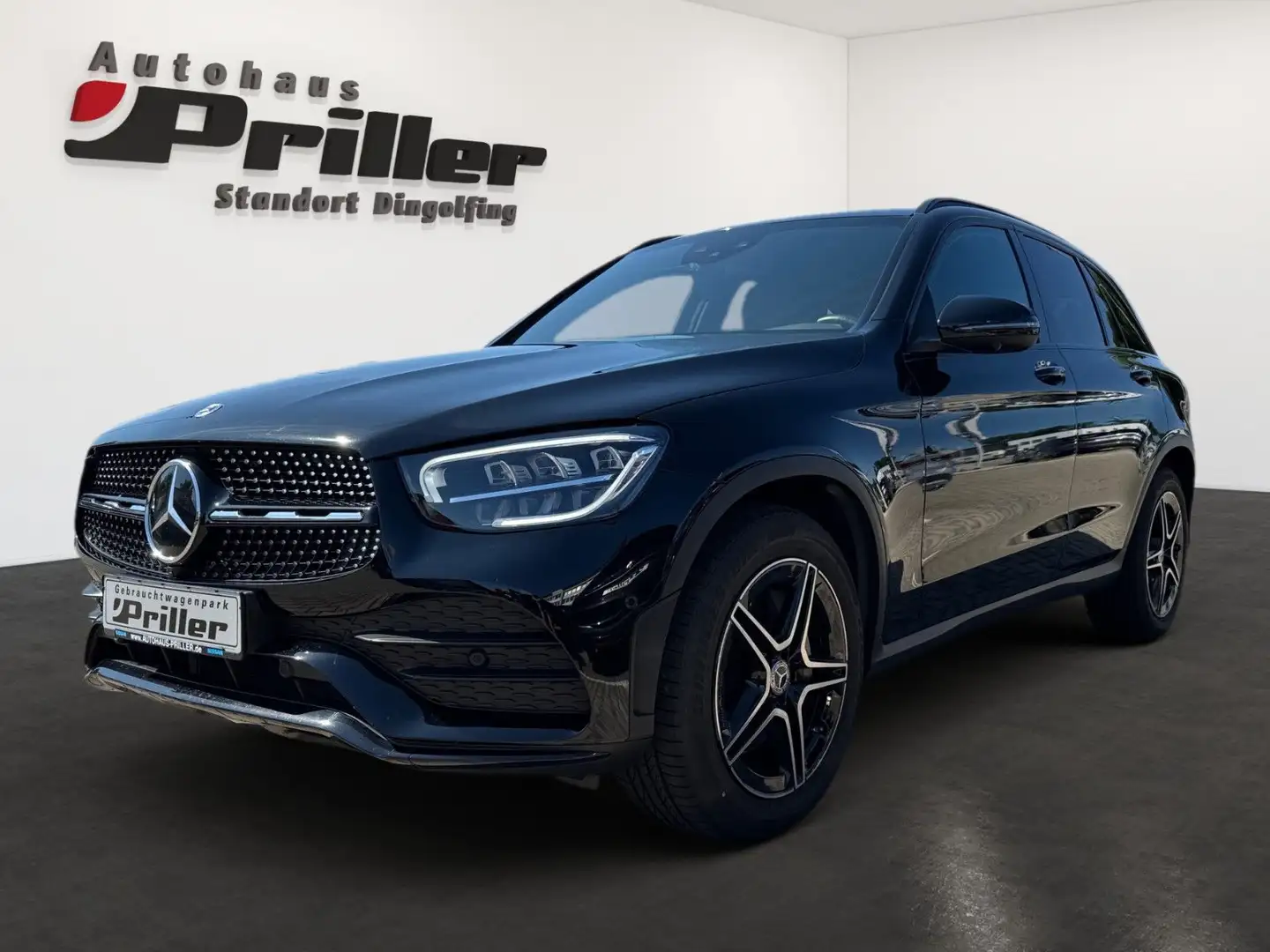 Mercedes-Benz GLC 400 d 4Matic/AHK/NAVI/DAB/LED/AMG-Line Czarny - 1