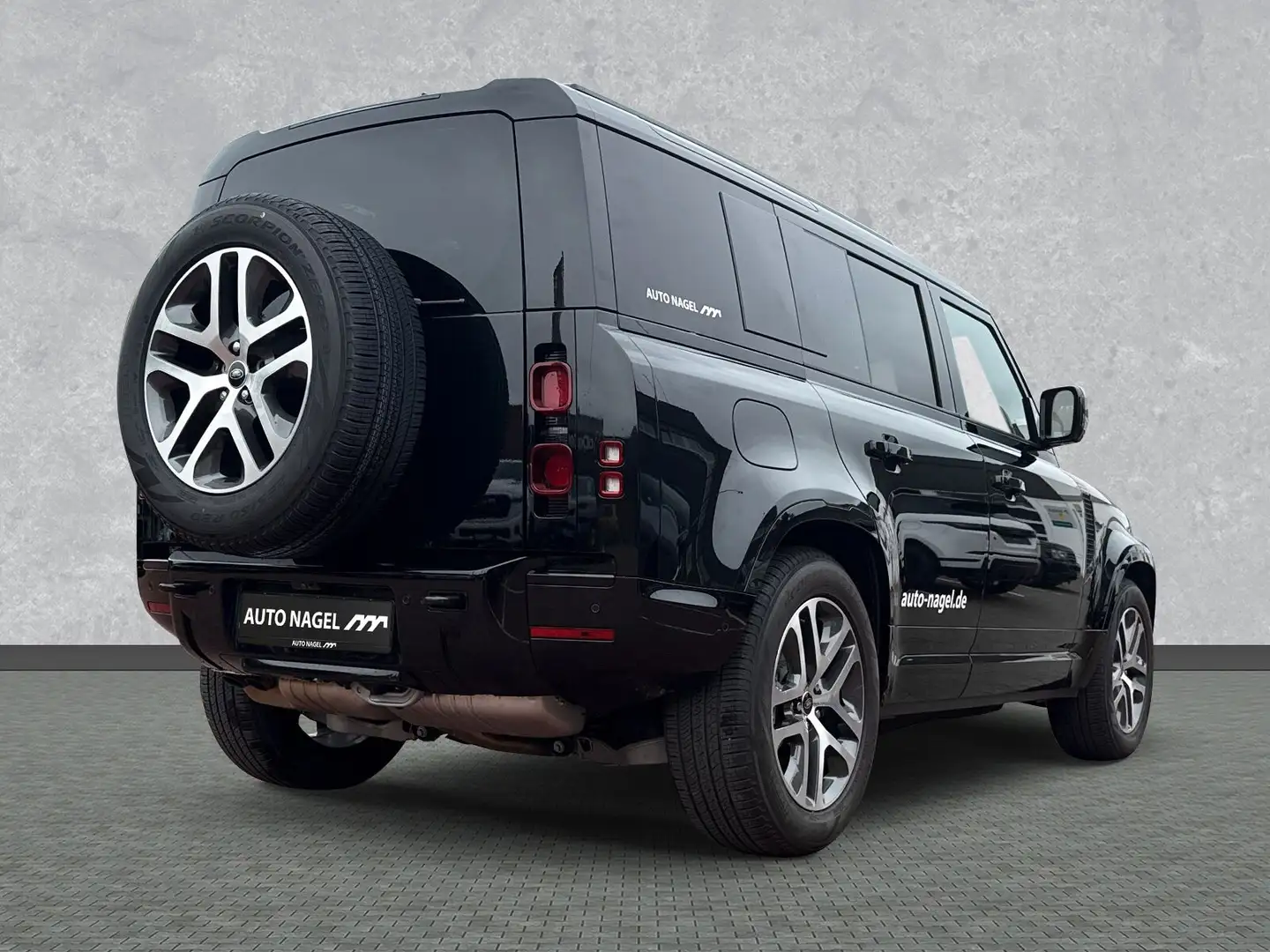 Land Rover Defender Defender 110 D250 X-Dynamic SE AHK Black Pack Noir - 2