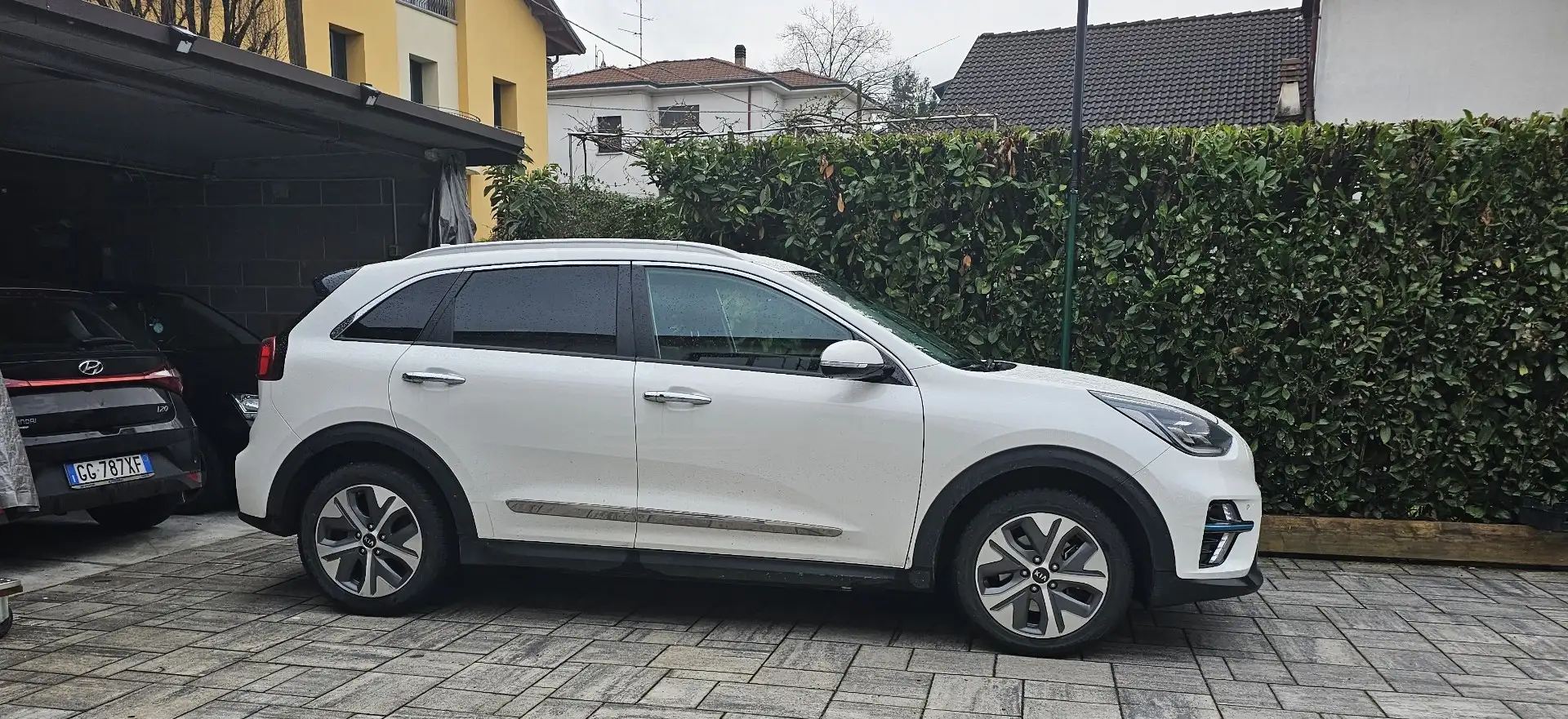 Kia e-Niro Evolution 64 kwh - 1