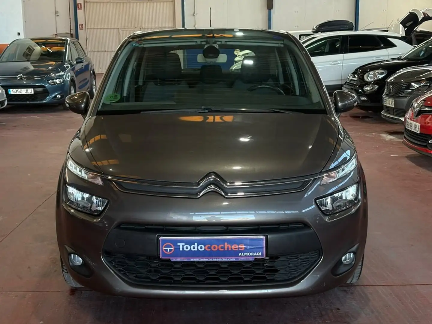 Citroen C4 PureTech 130 S&S 6v EAT6 Feel Marrón - 2