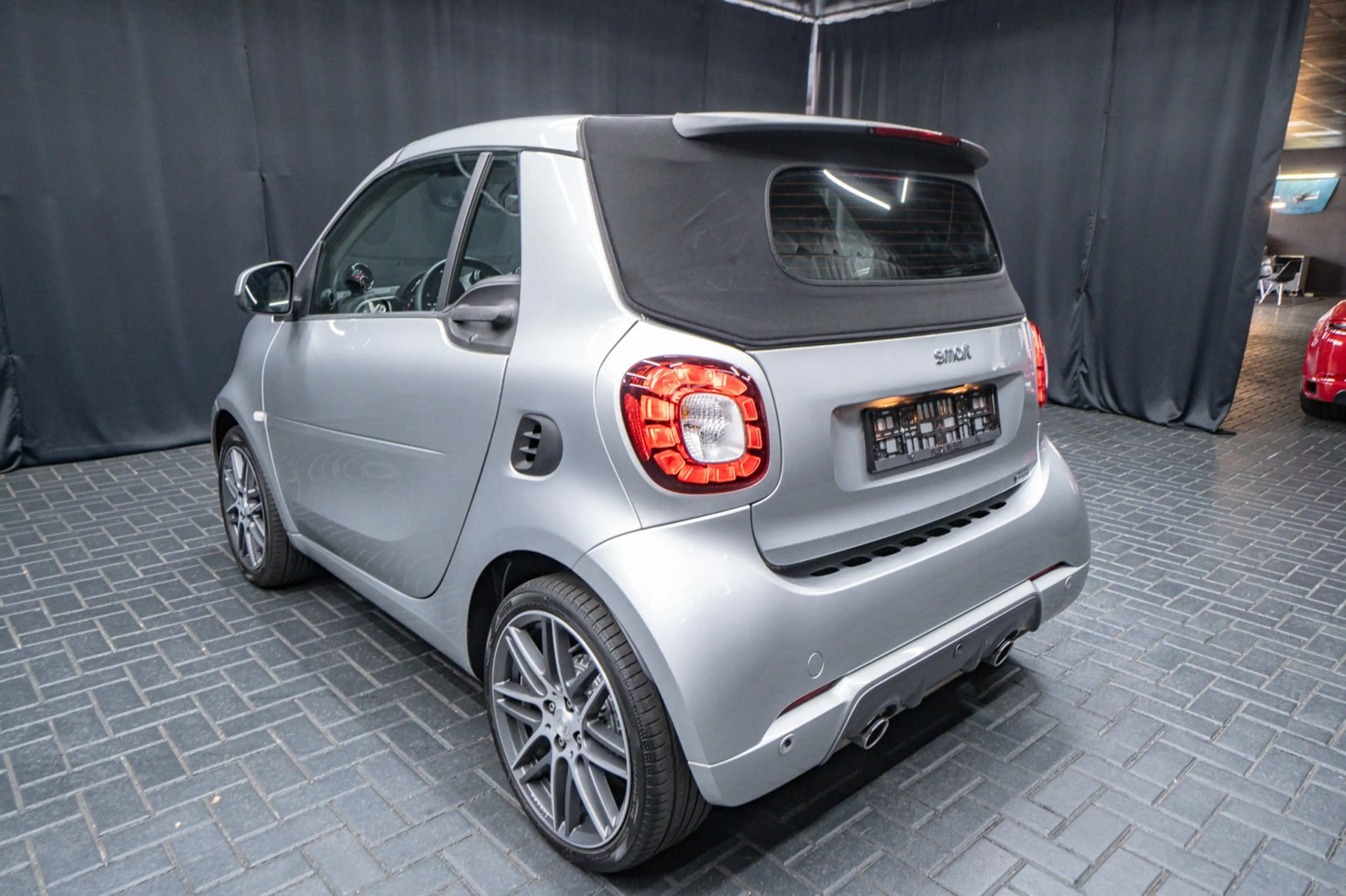 smart forTwo cabrio BRABUS Xclusive 1Hand U-Frei MB History  20 — photo 15