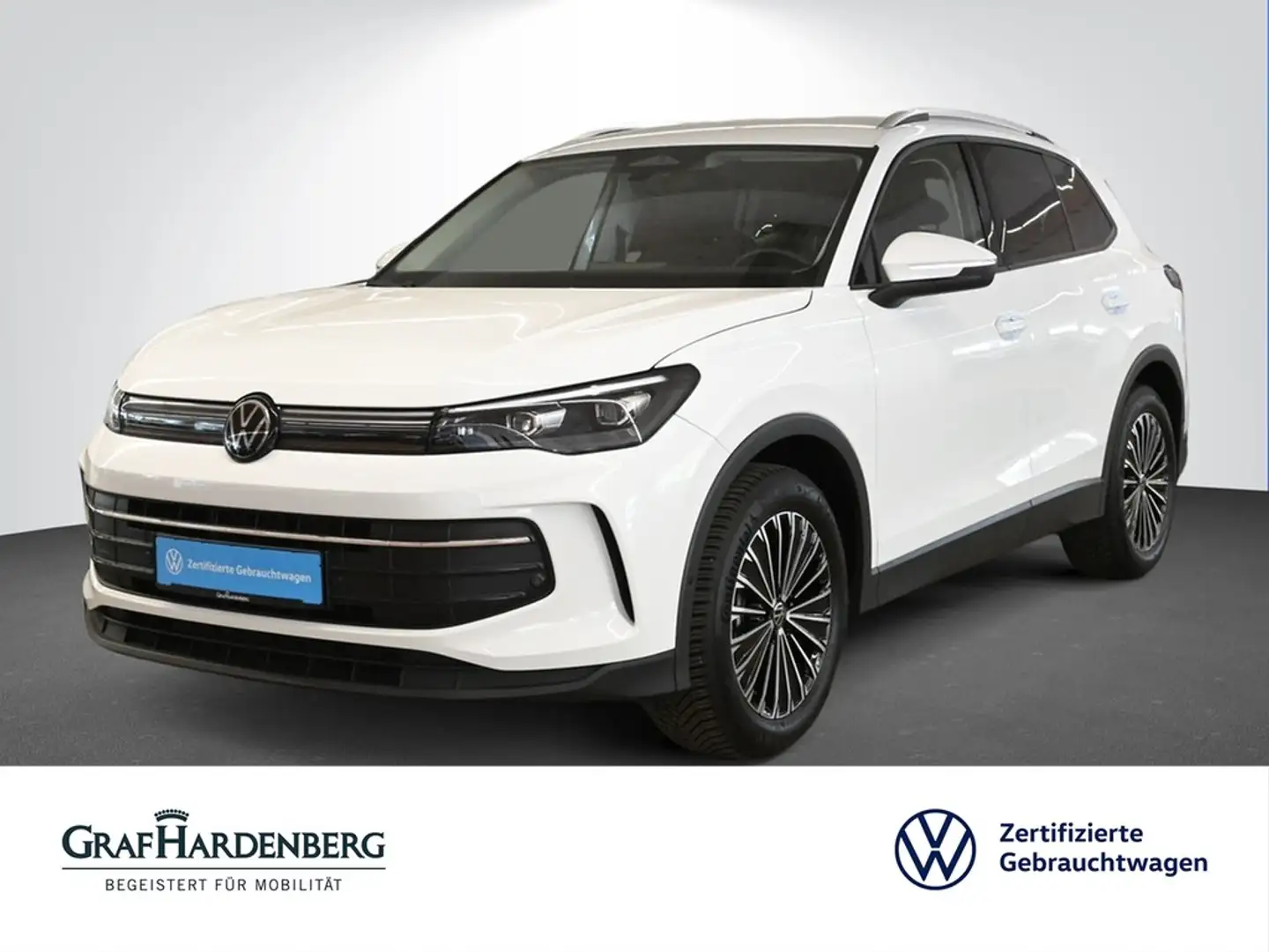 Volkswagen Tiguan 2.0 TDI Automatik Life AHK LED HUD SzHzg Weiß - 1