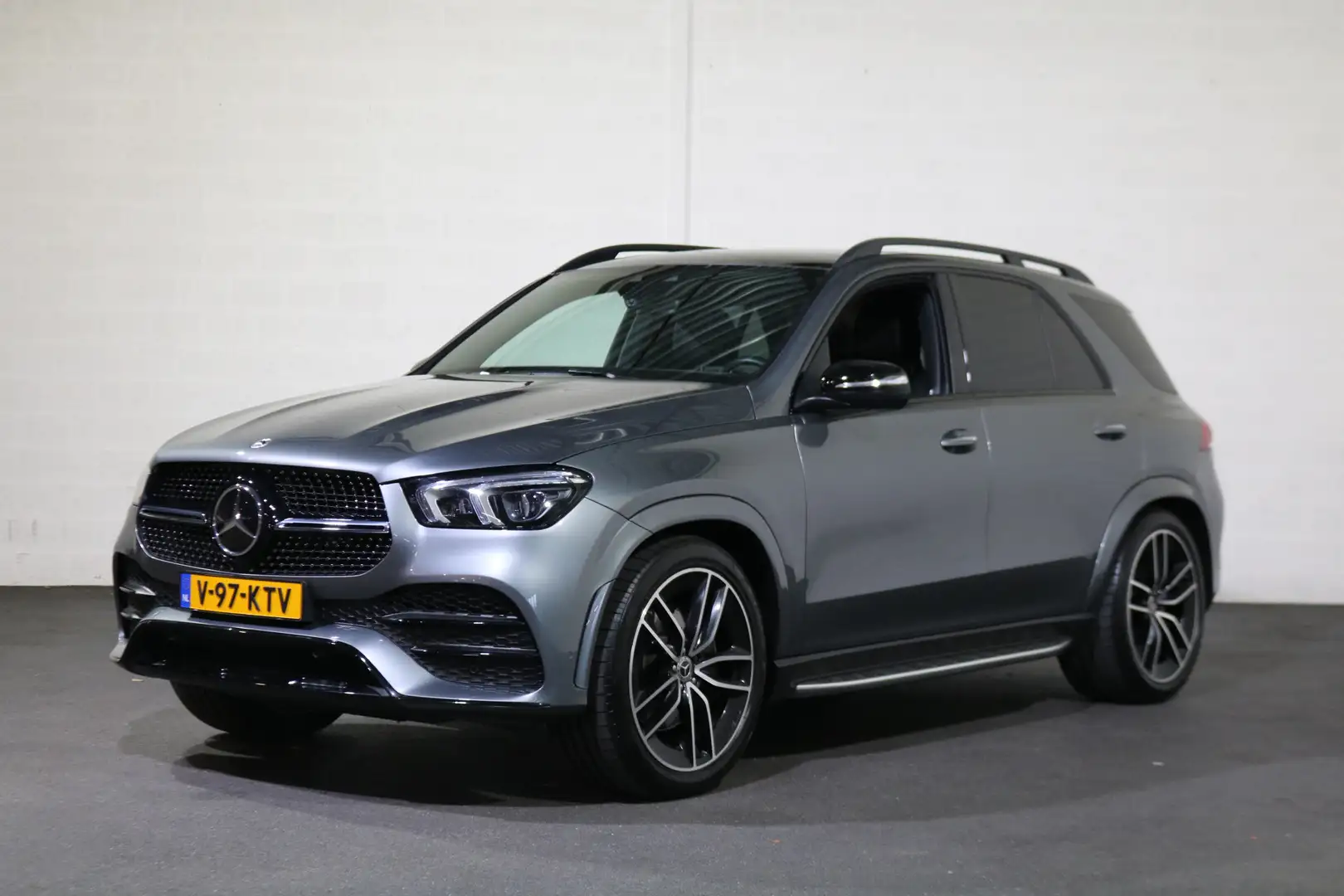 Mercedes-Benz GLE 400 400d 4-Matic AMG Luchtvering Grijs Kenteken BPM Vr Šedá - 1