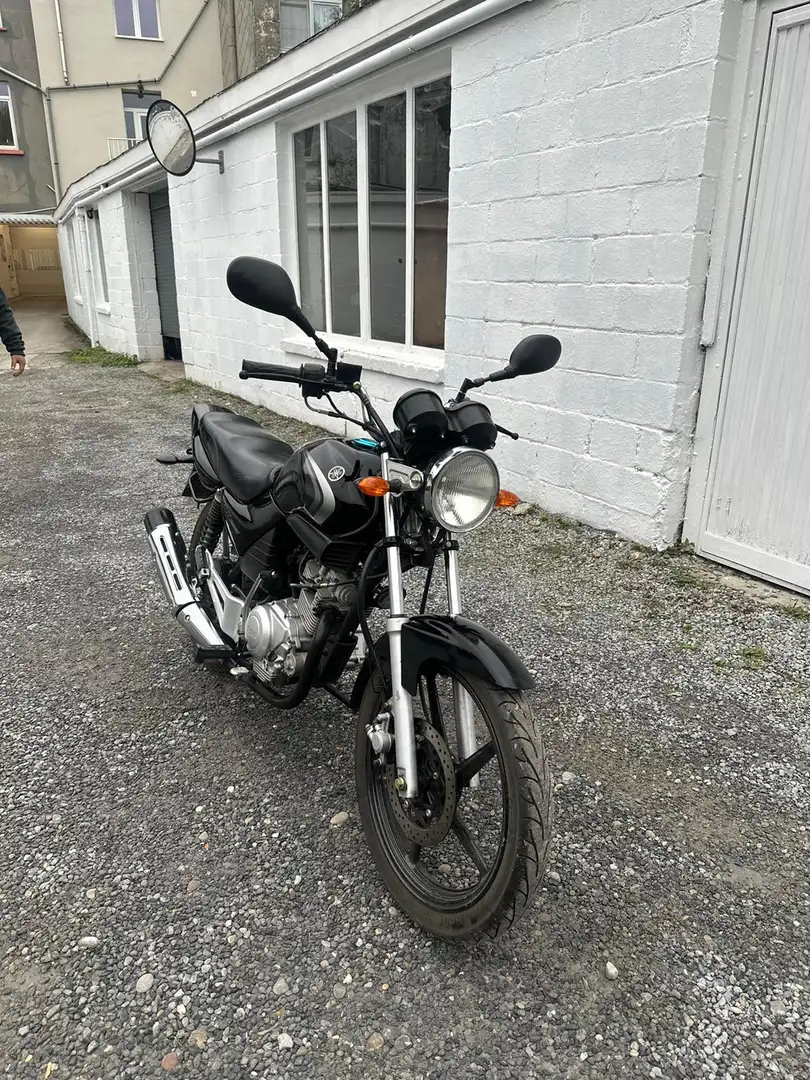 Yamaha YBR 125 Zwart - 1