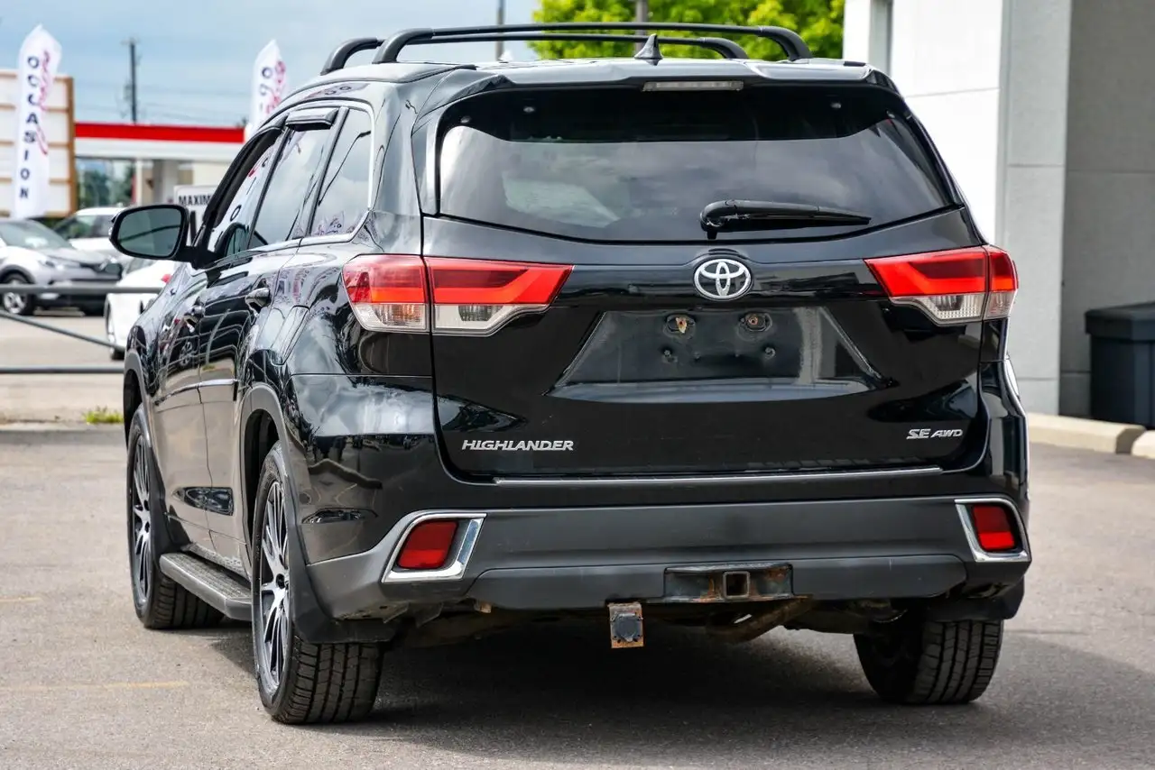Toyota Highlander photo Toyota Highlander