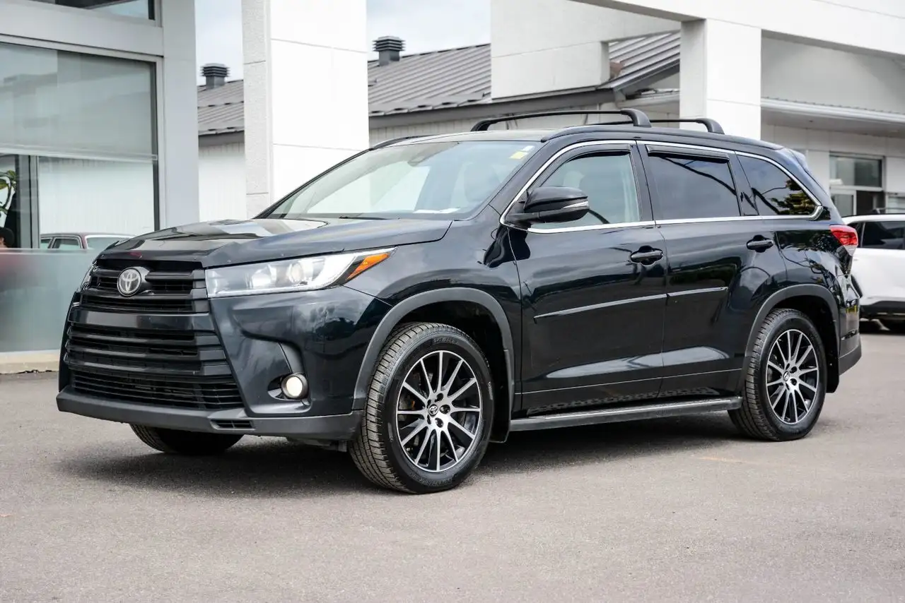 Toyota Highlander photo Toyota Highlander