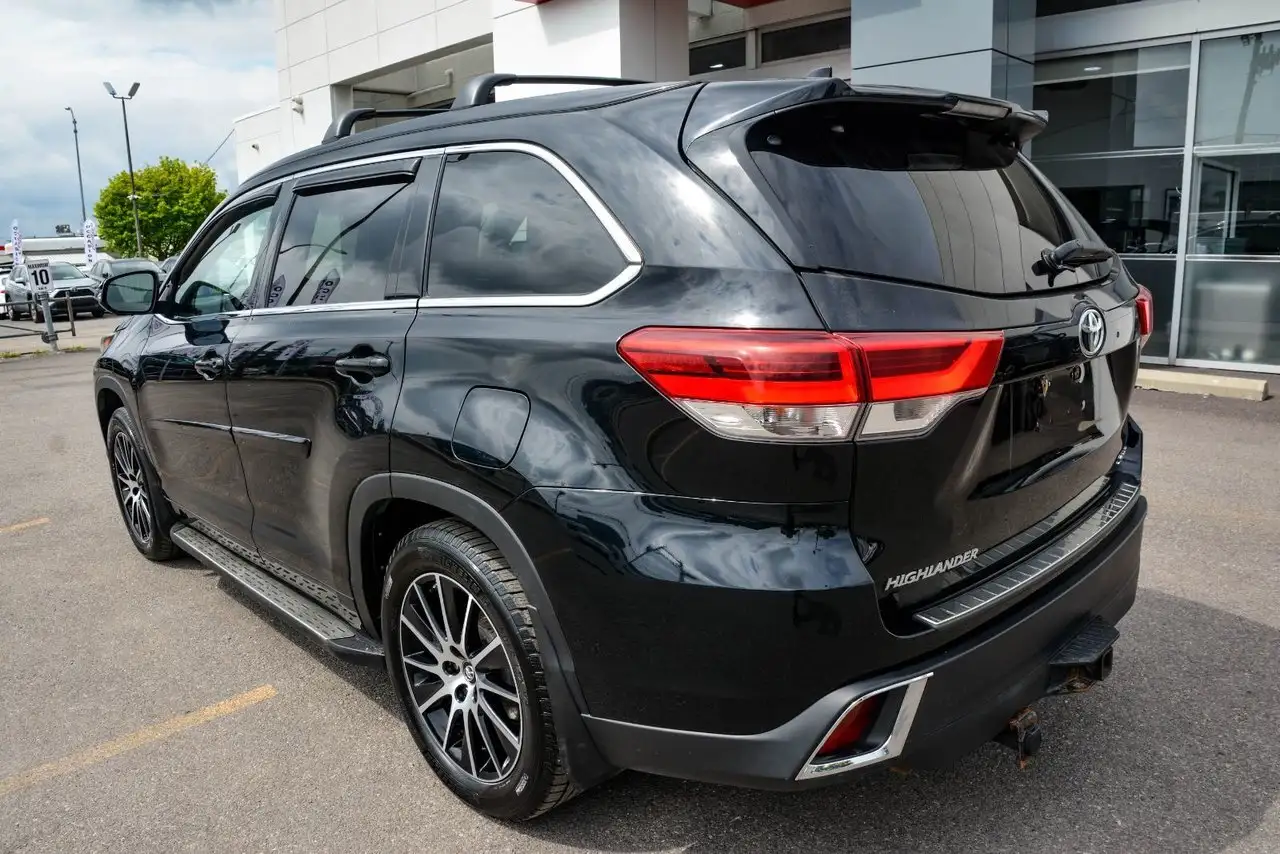 Toyota Highlander photo Toyota Highlander