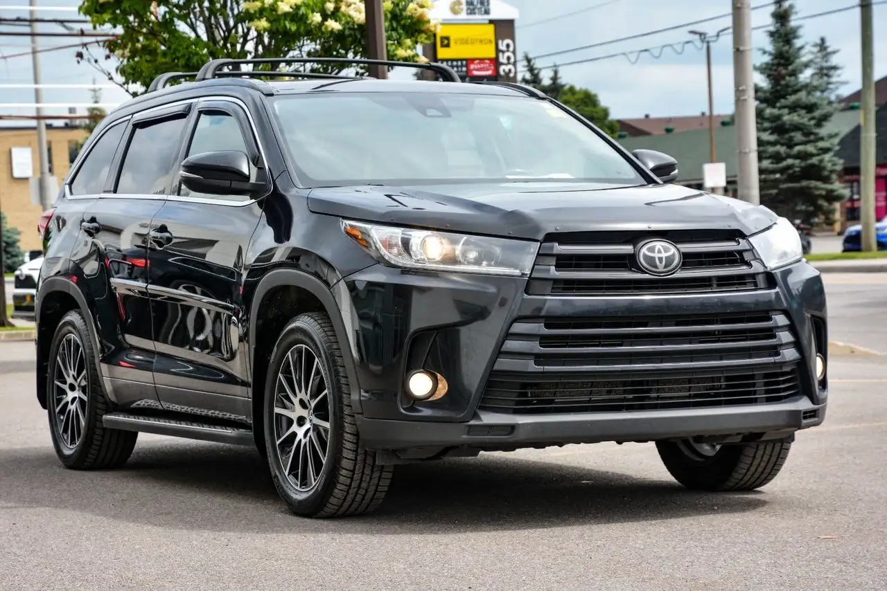 Toyota Highlander photo Toyota Highlander