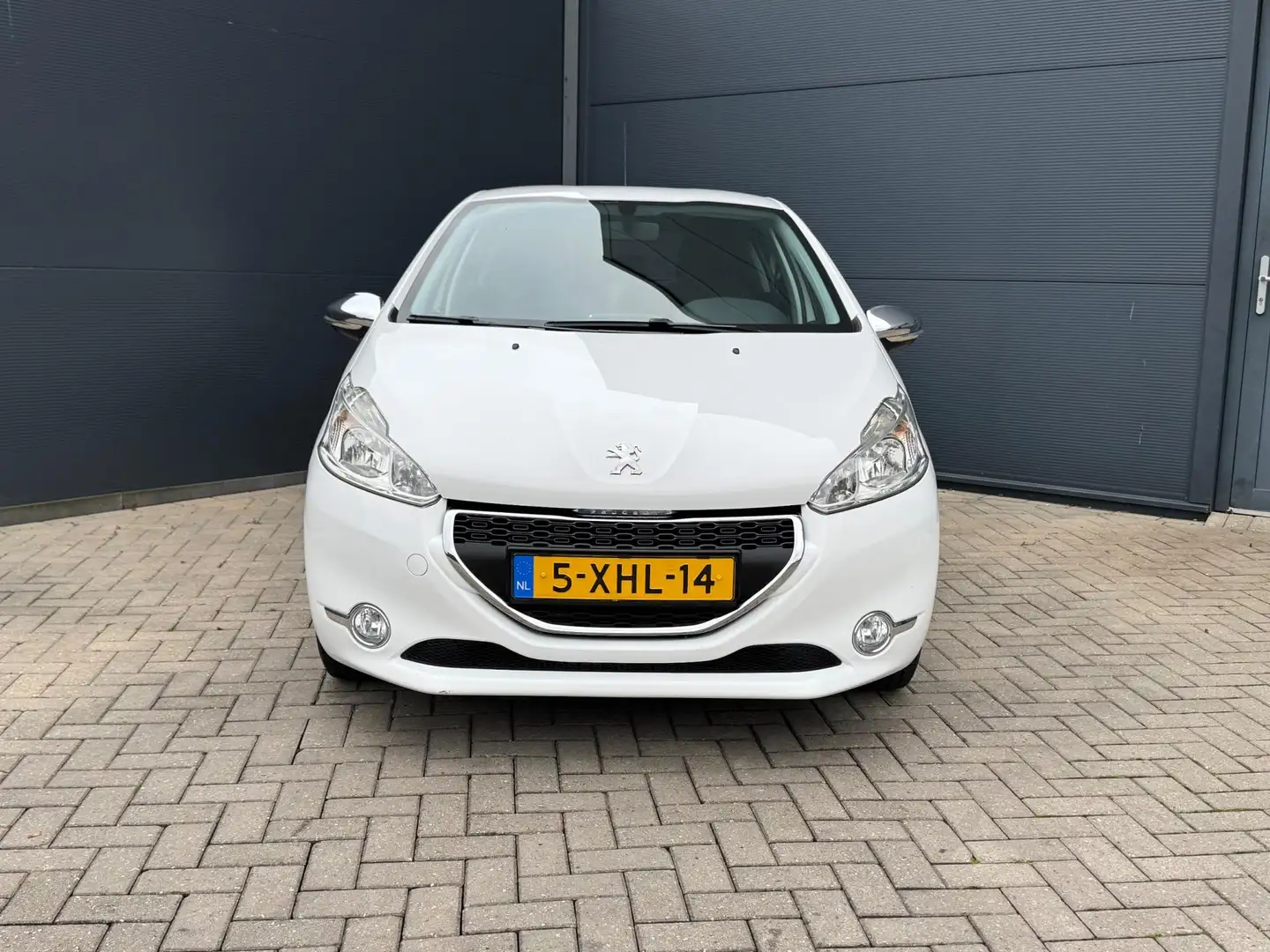 Peugeot 208 1.2 VTi Style Trekhaak , Airco NAVI Bianco - 2