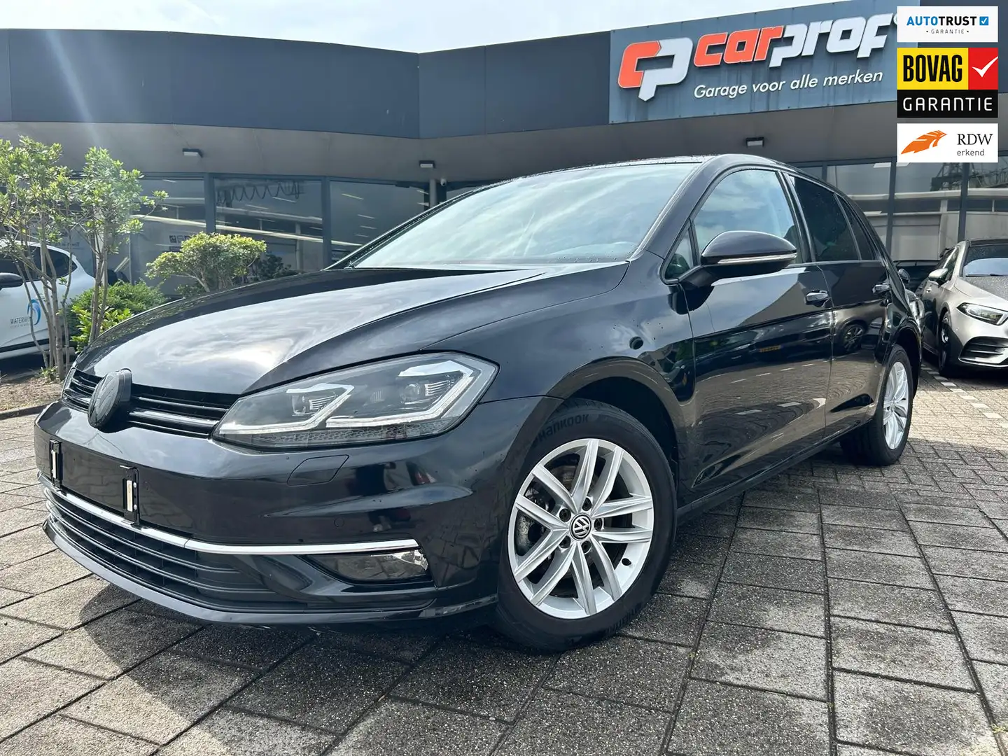 Volkswagen Golf 1.4 TSI DSG Highline Panoramadak Schwarz - 1