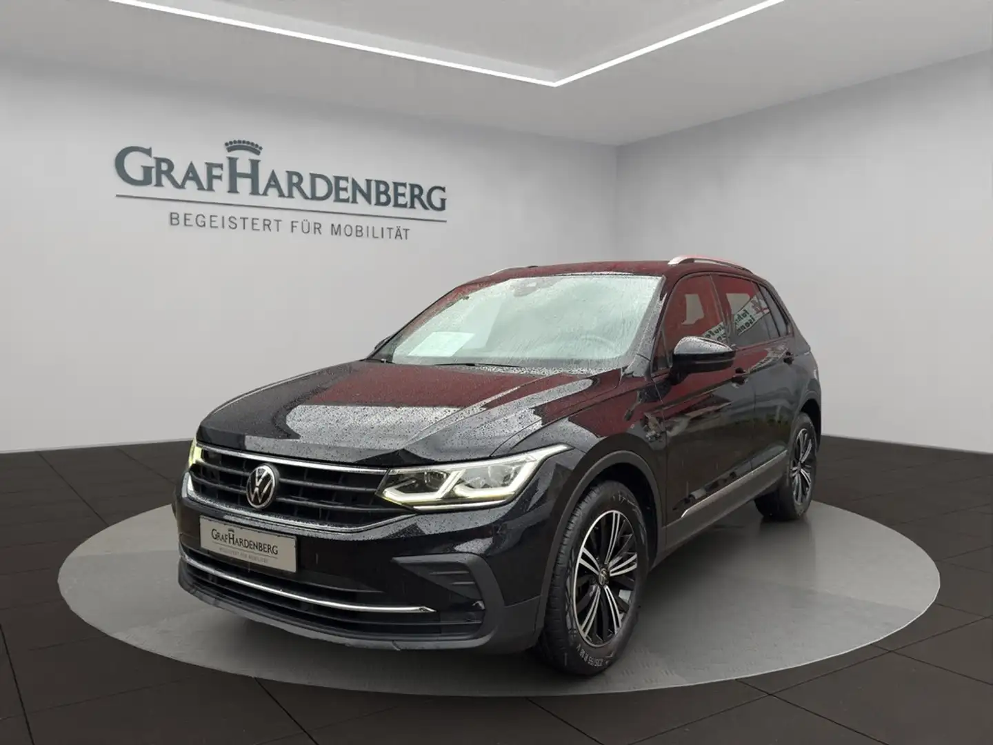 Volkswagen Tiguan United 1.5 TSI DSG Navi AHK MatrixLED Schwarz - 1