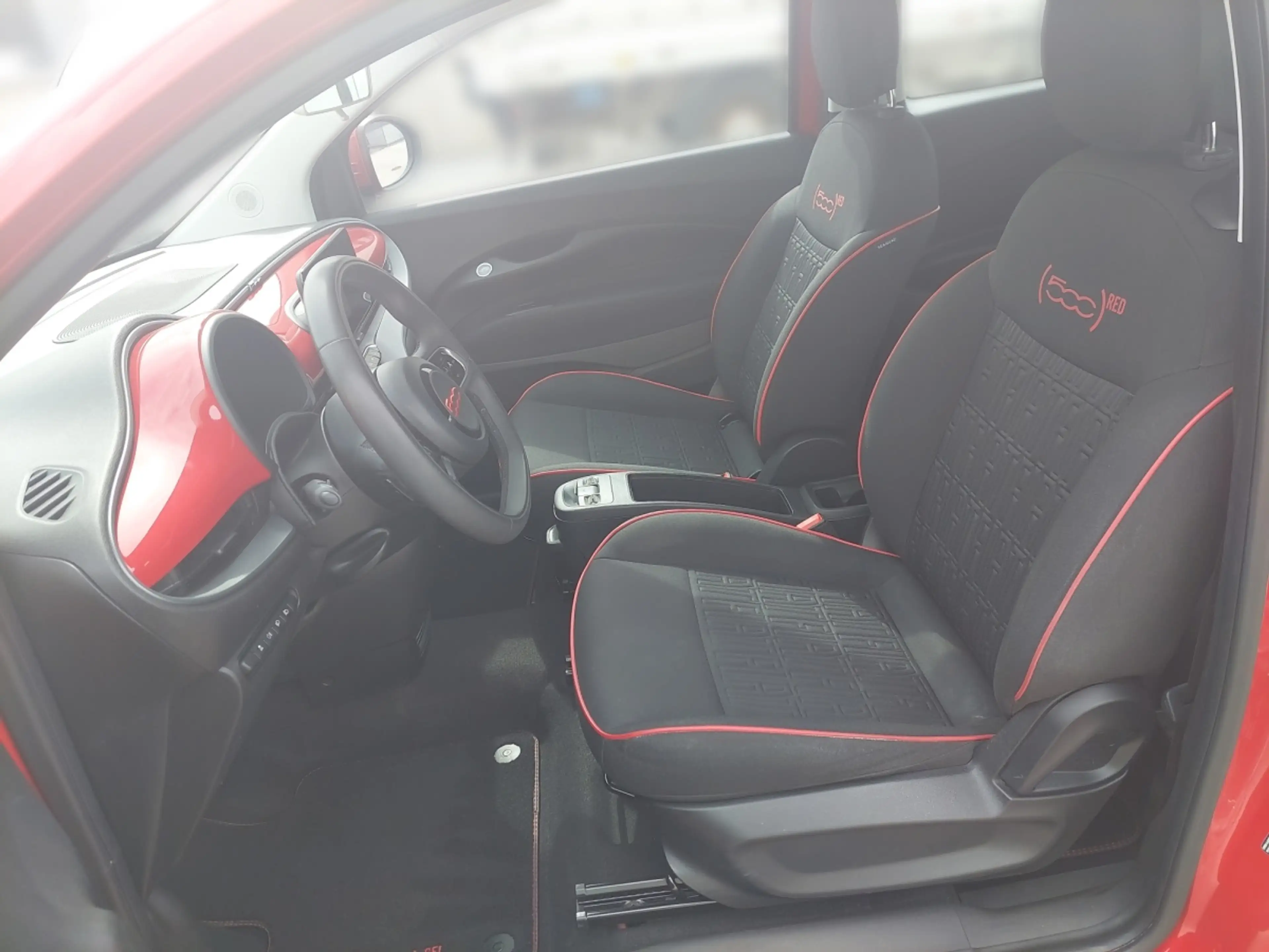 Fiat 500e Red Edtion 42 kWh — photo 5