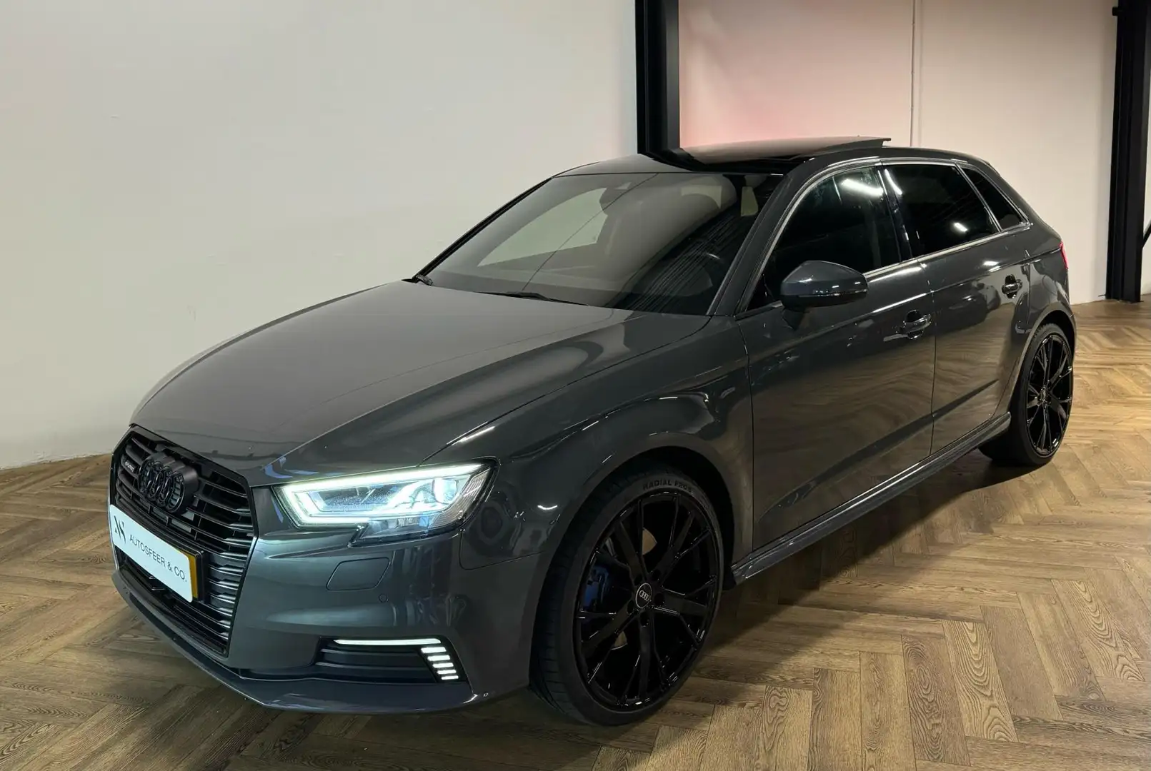 Audi A3 Sportback 1.4 e-tron Sport Line PANO KEYLESS' - 2