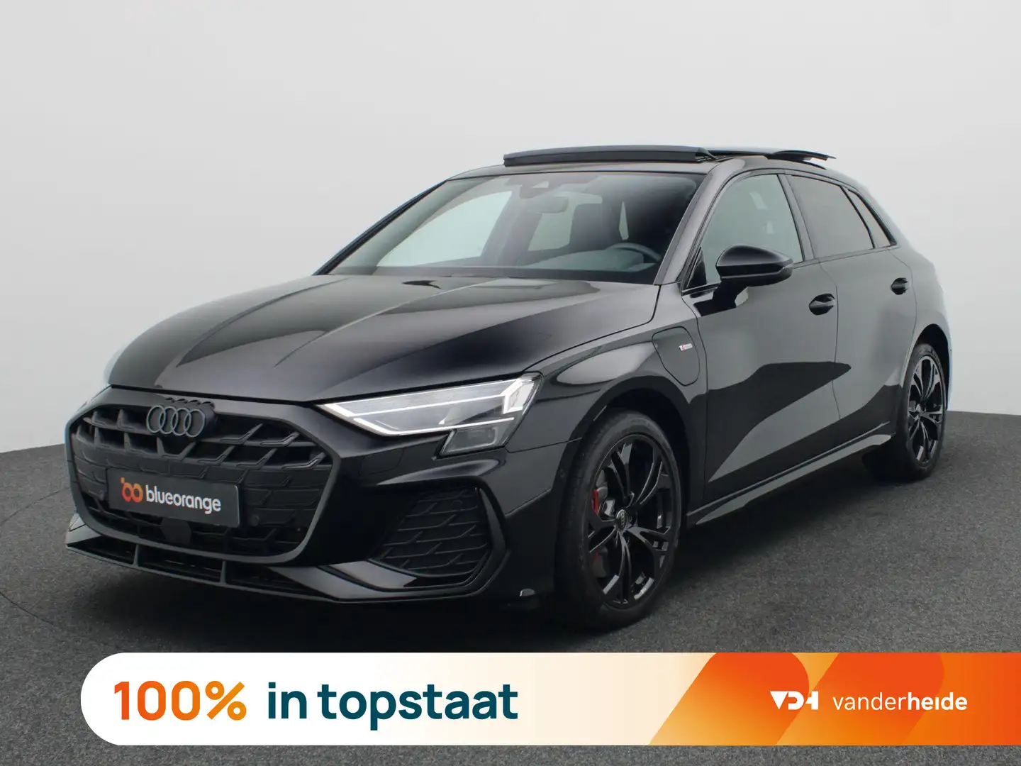 Audi A3 Sportback 45 TFSI e S edition Competition 272PK S- Zwart - 1