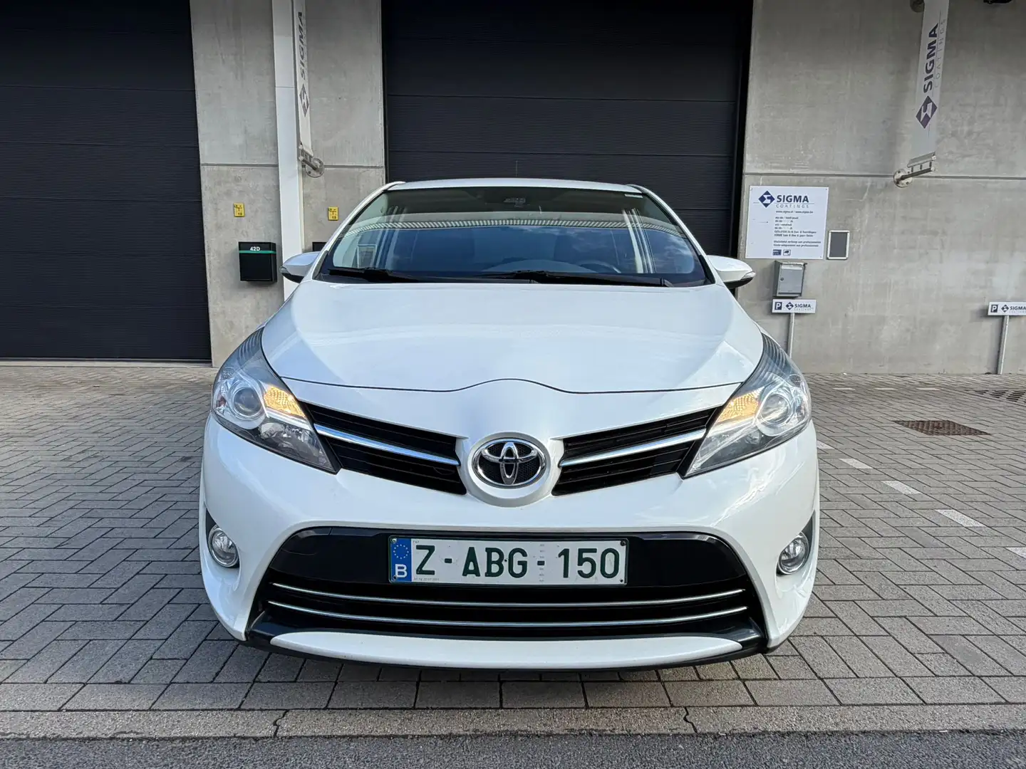 Toyota Verso 1.8i 50th Anniversary 7 Places Boite Auto 1er Prop Blanc - 2