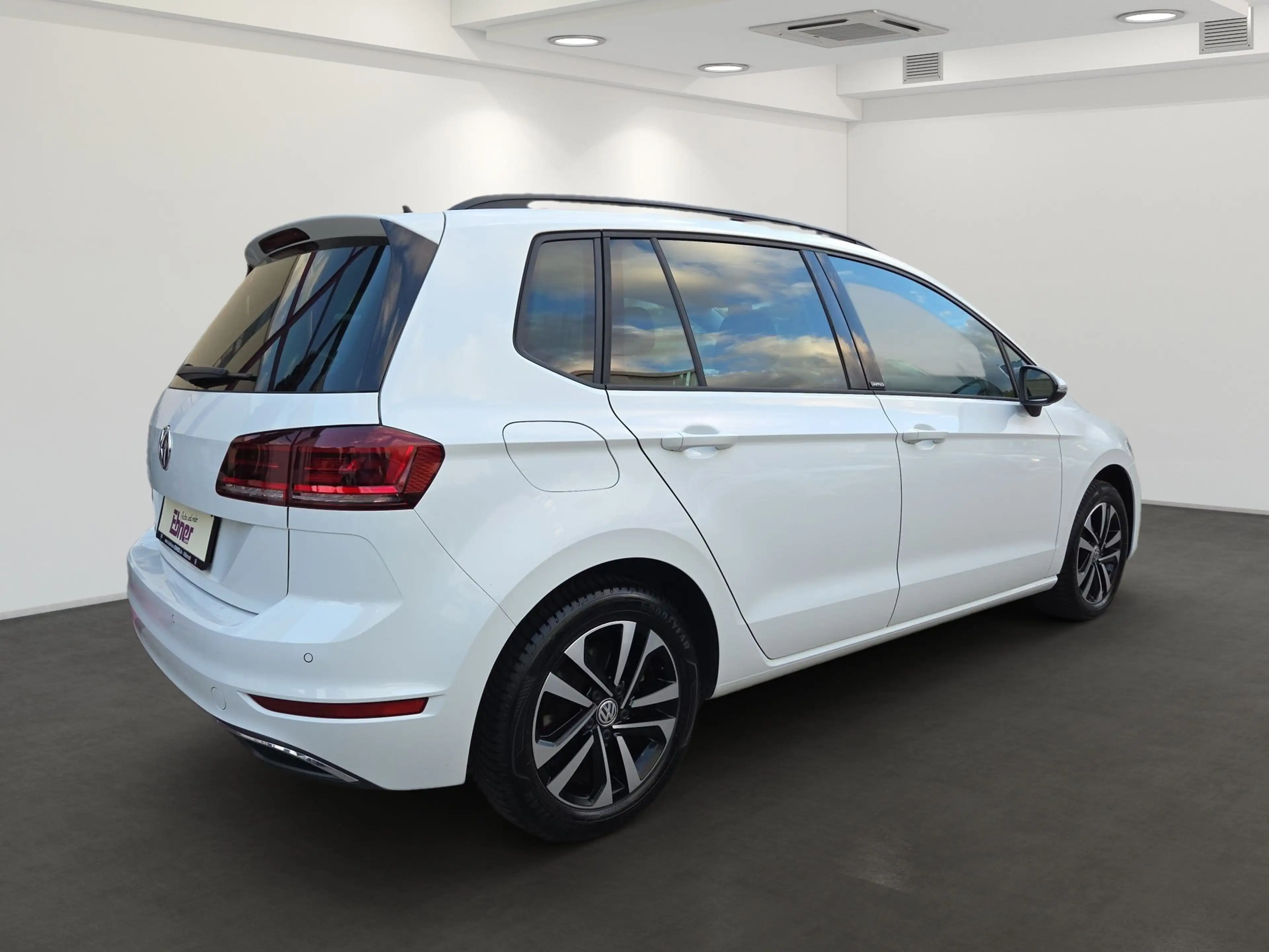 Volkswagen Golf Sportsvan UNITED 1.5TSI DSG ACC+KAMERA+LED+NAVI+SITZHZG! — photo 4