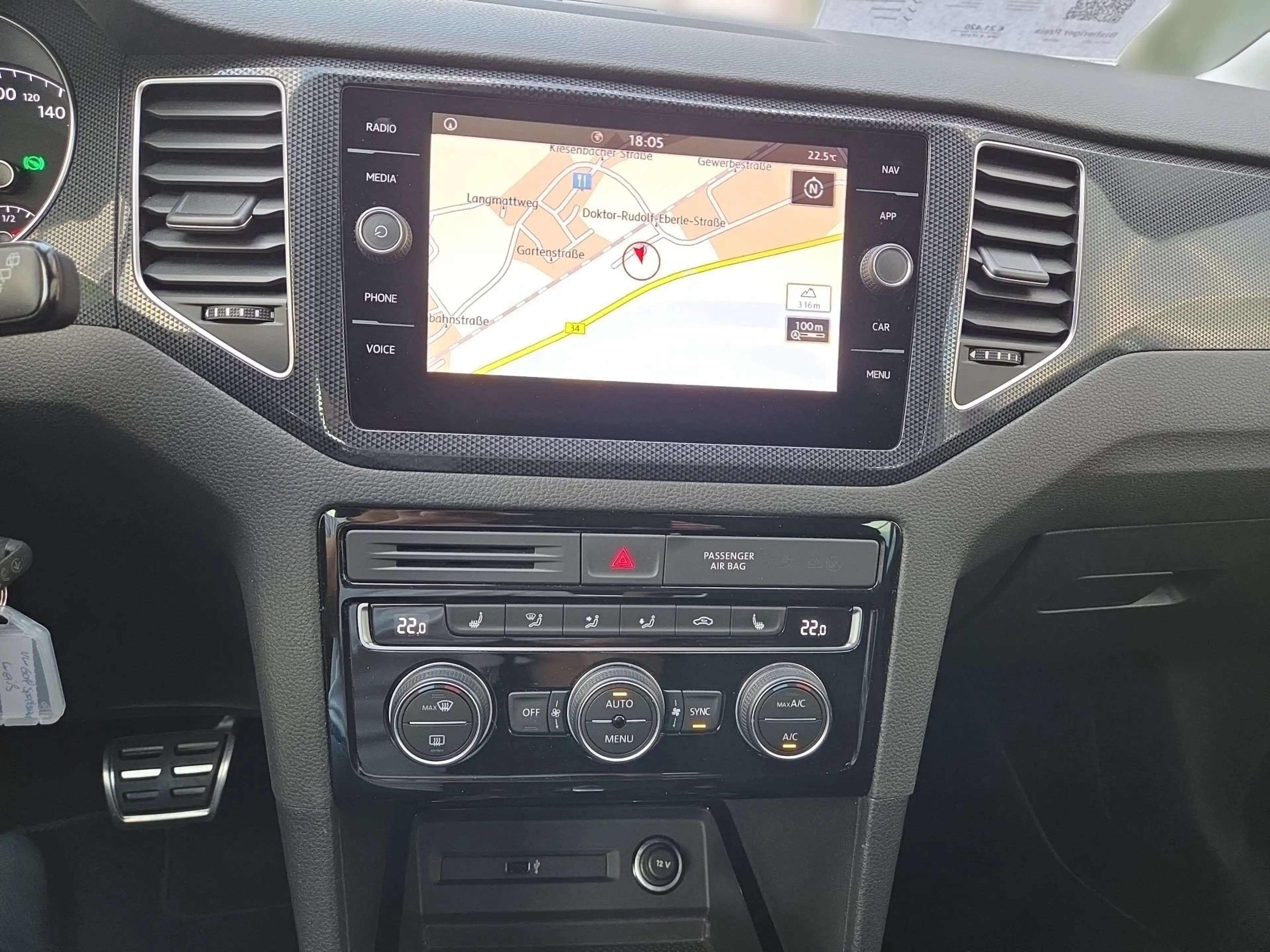 Volkswagen Golf Sportsvan UNITED 1.5TSI DSG ACC+KAMERA+LED+NAVI+SITZHZG! — photo 10