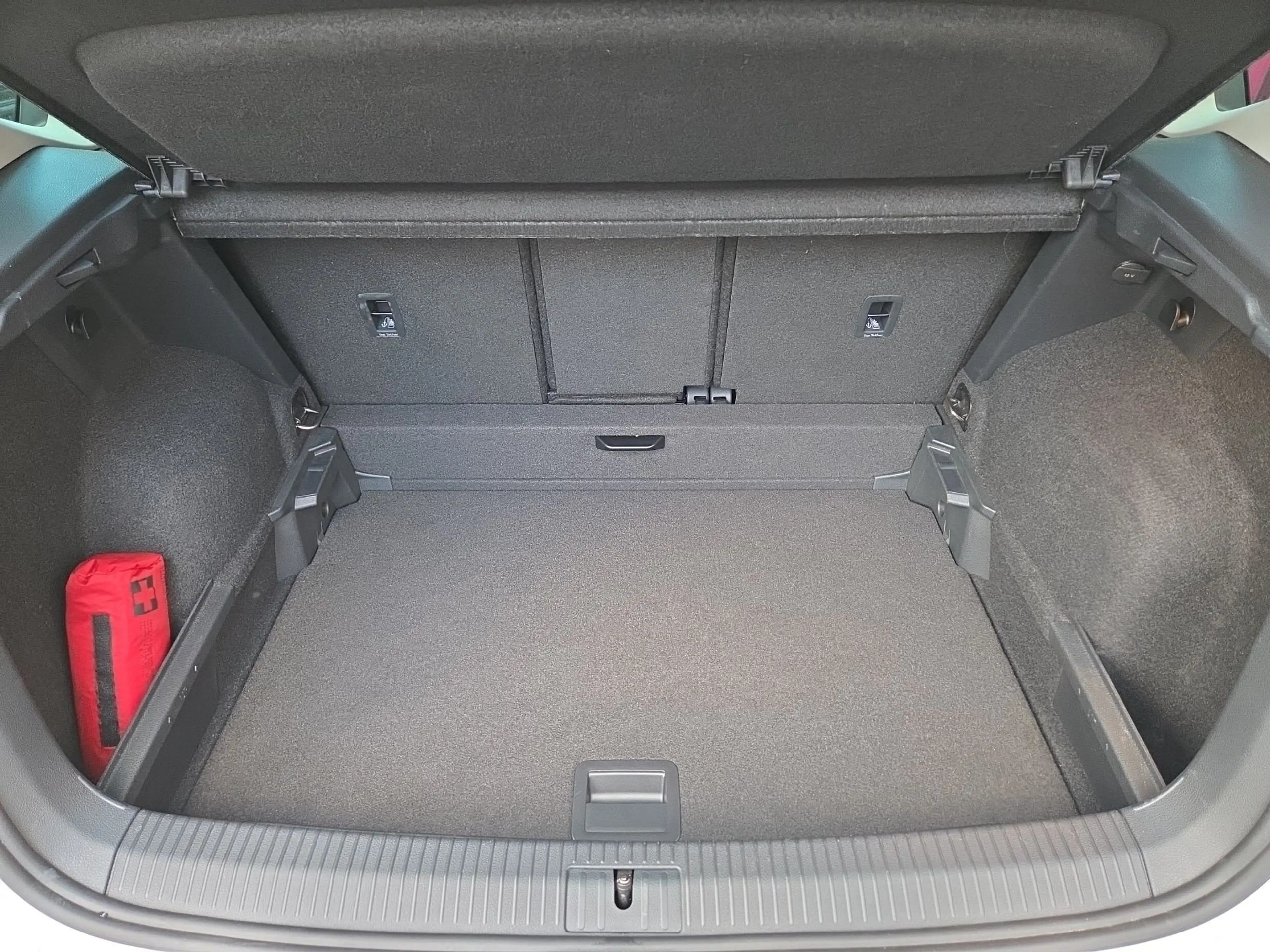 Volkswagen Golf Sportsvan UNITED 1.5TSI DSG ACC+KAMERA+LED+NAVI+SITZHZG! — photo 13