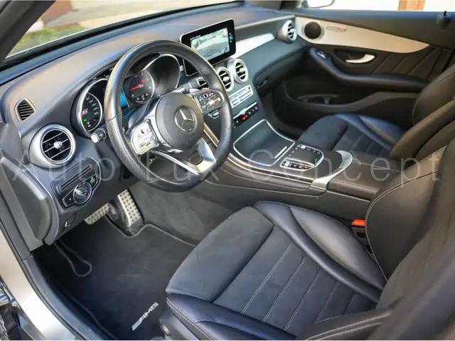 Mercedes-Benz 300 view 5
