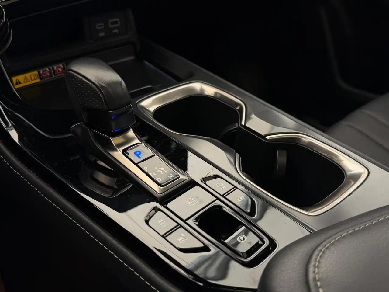 Lexus NX снимка Lexus NX