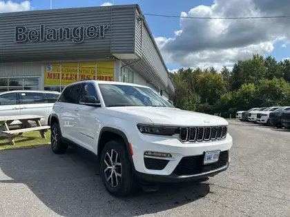 White 2024 Jeep Grand Cherokee Limited 4WD SUV / Crossover Four-Wheel Drive 8-Speed Automatic