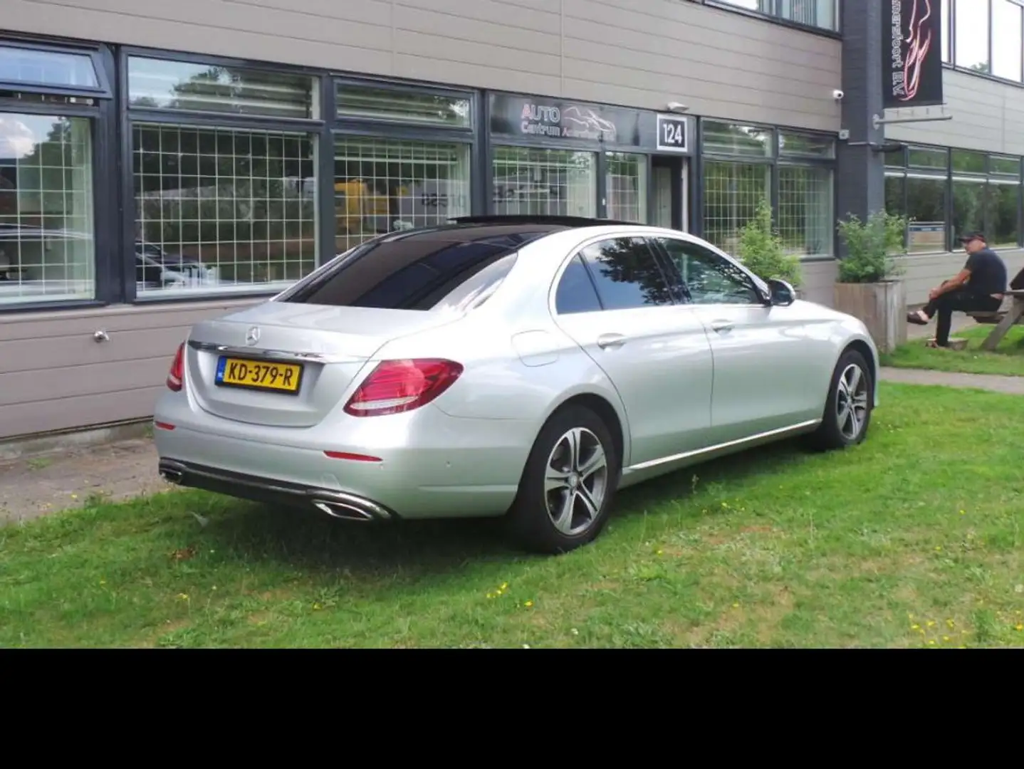 Mercedes-Benz E 220 E 220 Prestige Plus Zilver - 1