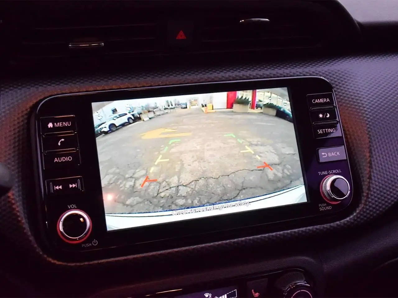 Nissan Kicks снимка Nissan Kicks