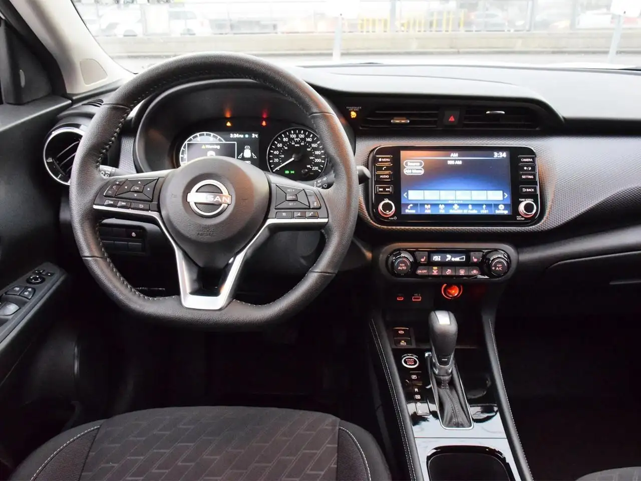 Nissan Kicks снимка Nissan Kicks