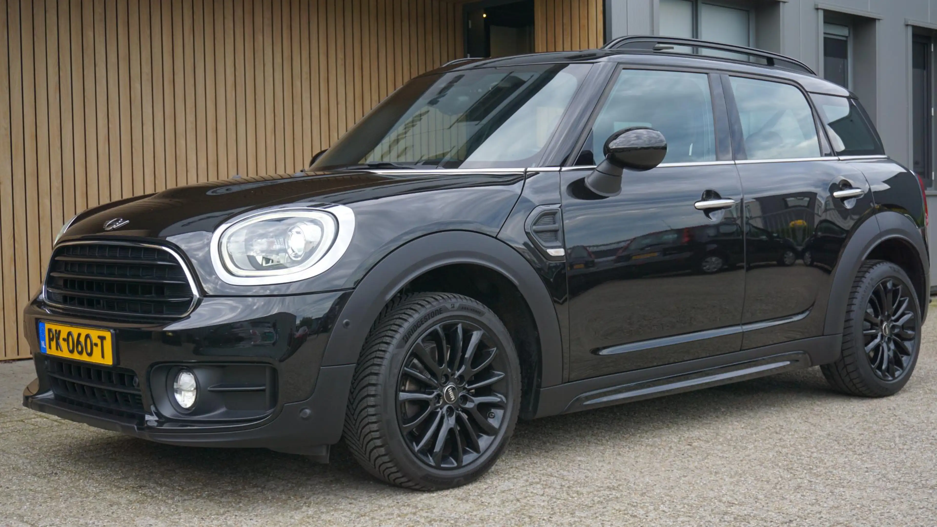 MINI Cooper Countryman 1.5 136pk *Black Optik* Pano.Dak Leder H&K 17inch — photo 4
